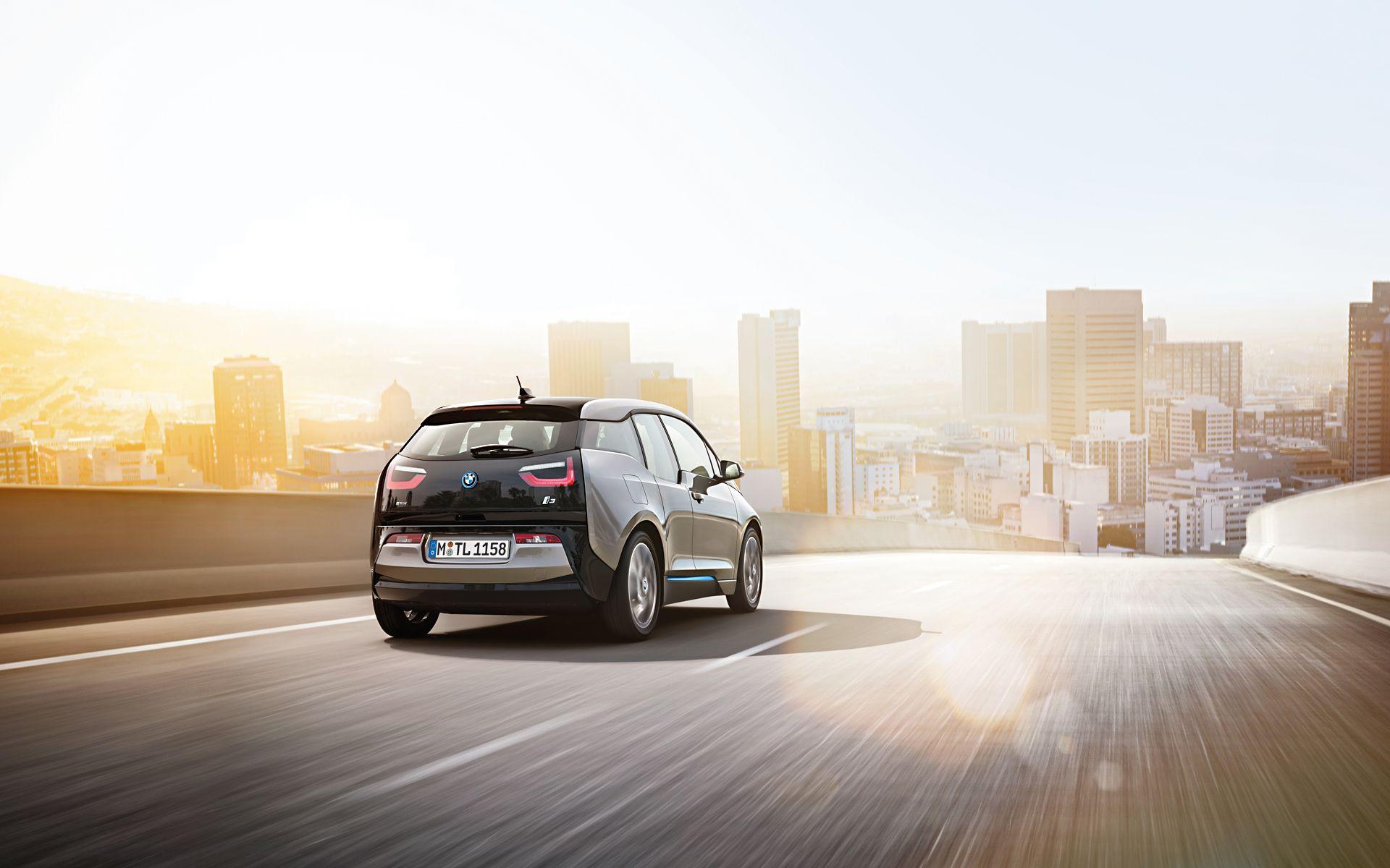 1920x1200 BMW i3 Electric Car (3)