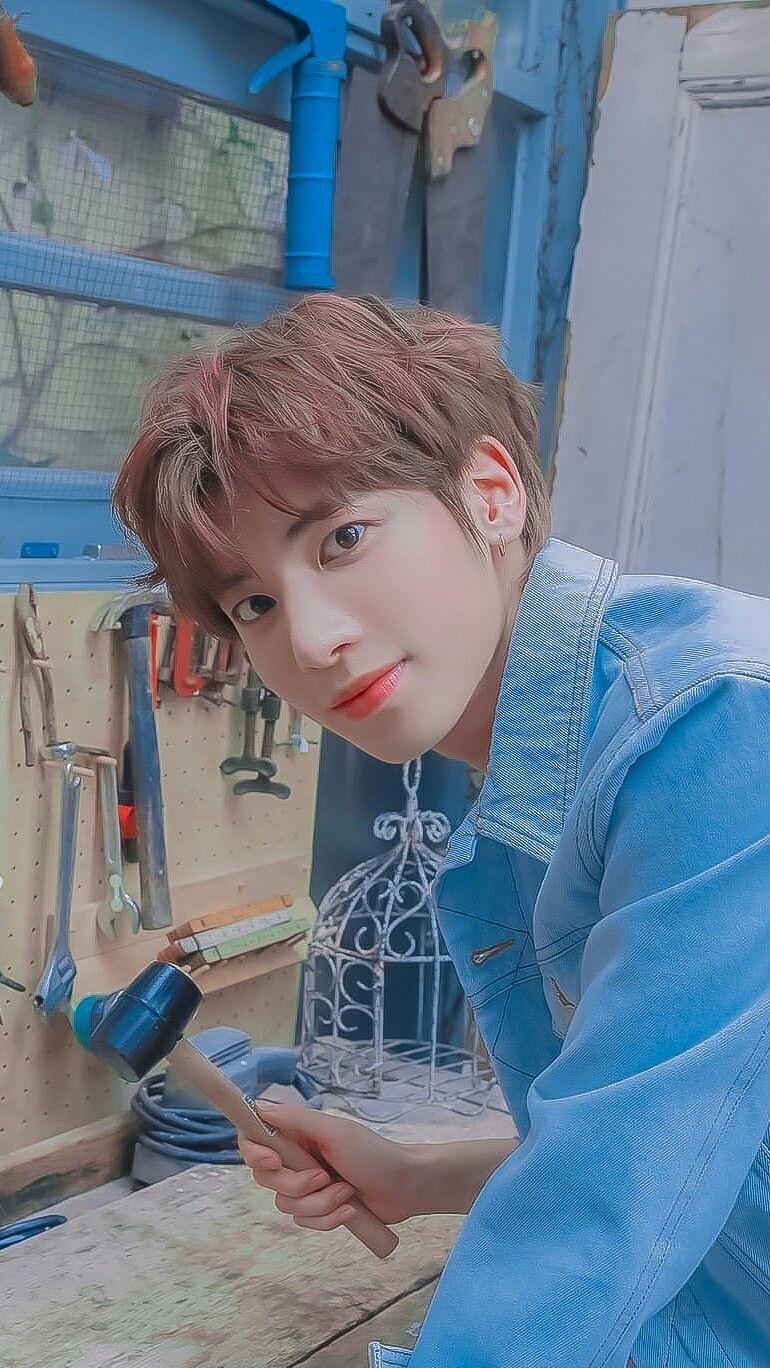 770x1368 tomorrowxtogether #txt #taehyun #wallpaper #lockscreen © by aephithelieum. Txt, Kpop wallpaper, Kpop