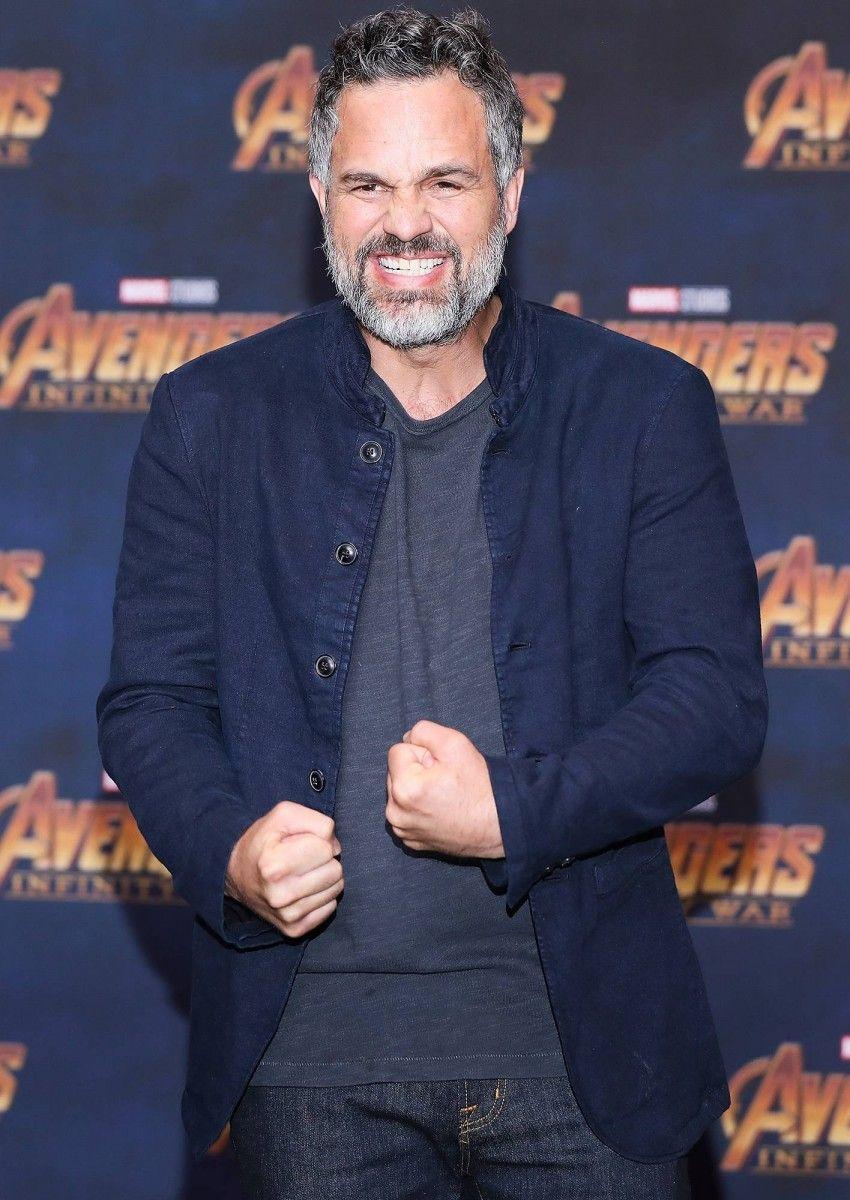 850x1200 Mark Ruffalo wallpaper