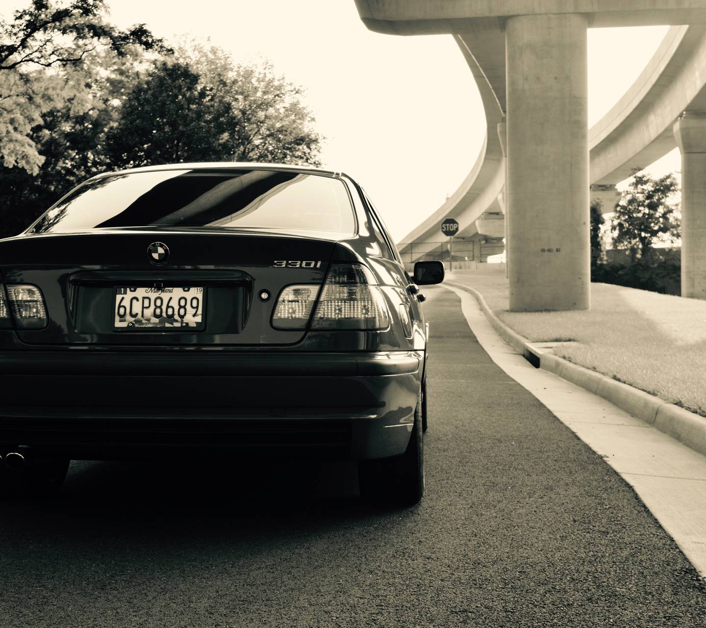 1440x1280 E46 BMW 330i wallpaper