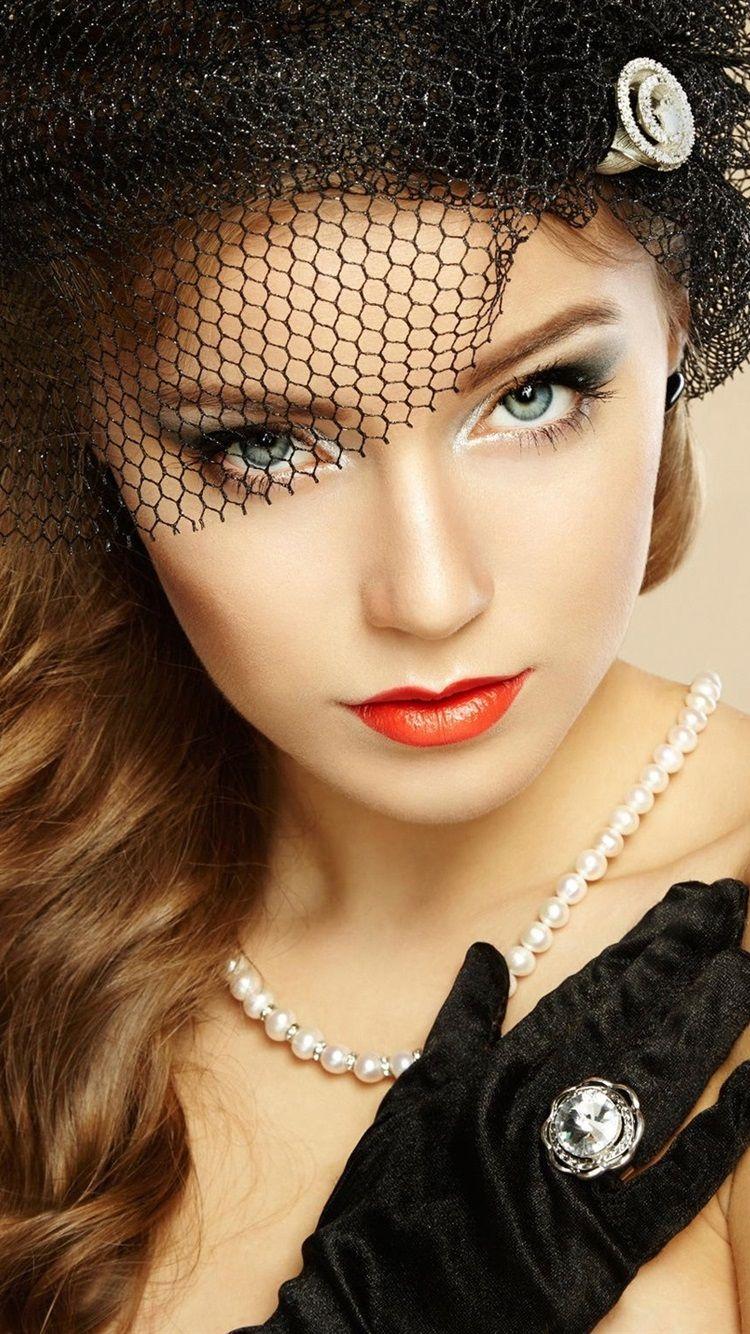 Vintage Woman iPhone Wallpapers Top Free Vintage Woman iPhone Backgrounds WallpaperAccess