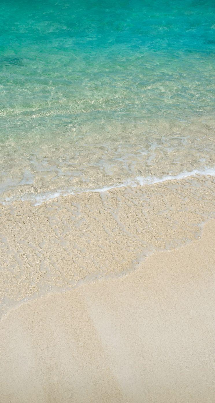 744x1392 Apple Beach Wallpaper