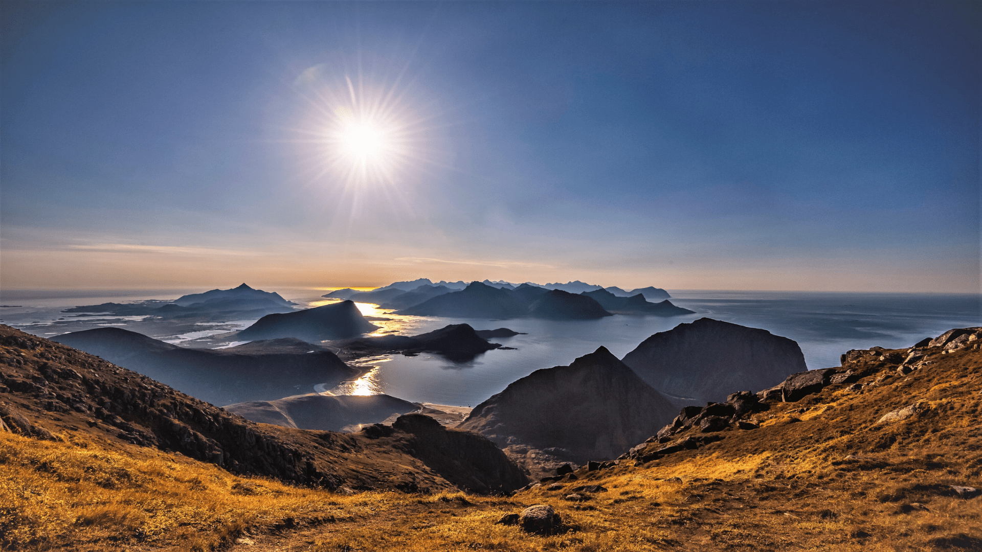 1920x1080 the western part of the Lofoten islands [1920x1080]