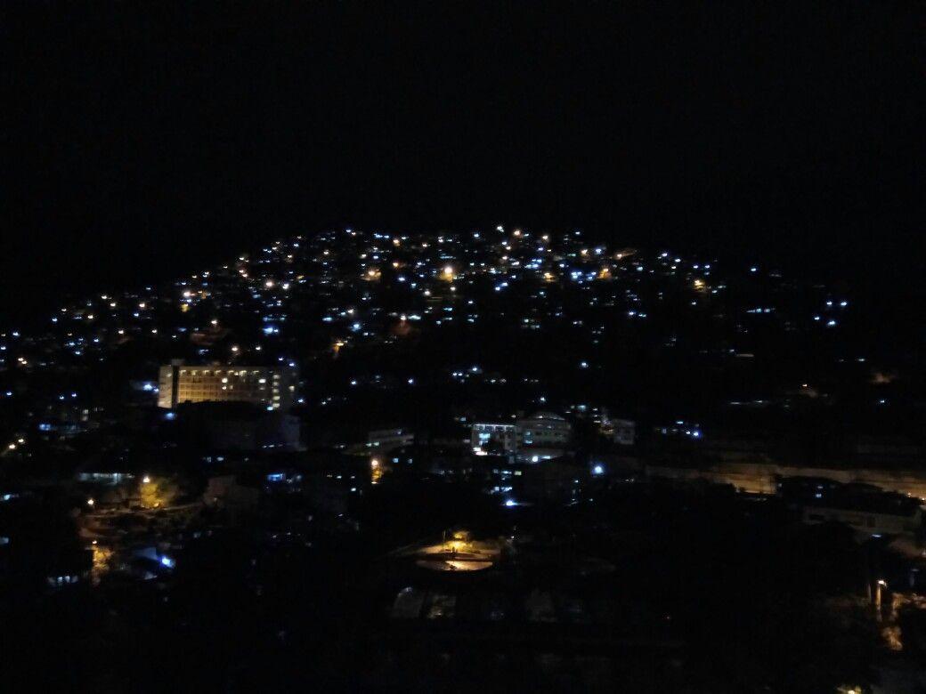 1040x780 Baguio City lights