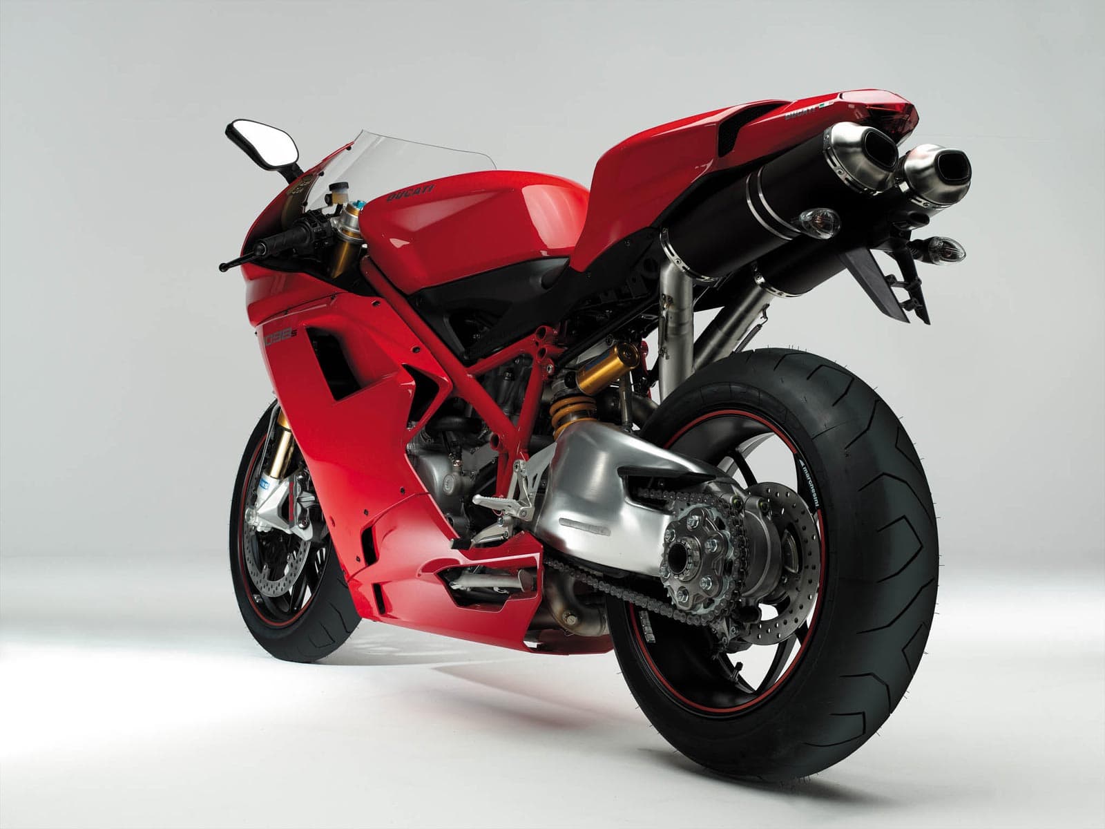 1600x1200 DUCATI 1098 HD