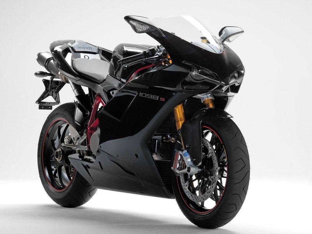 1024x768 Nice Spread: Ducati 1098 Wallpaper Desktop Background