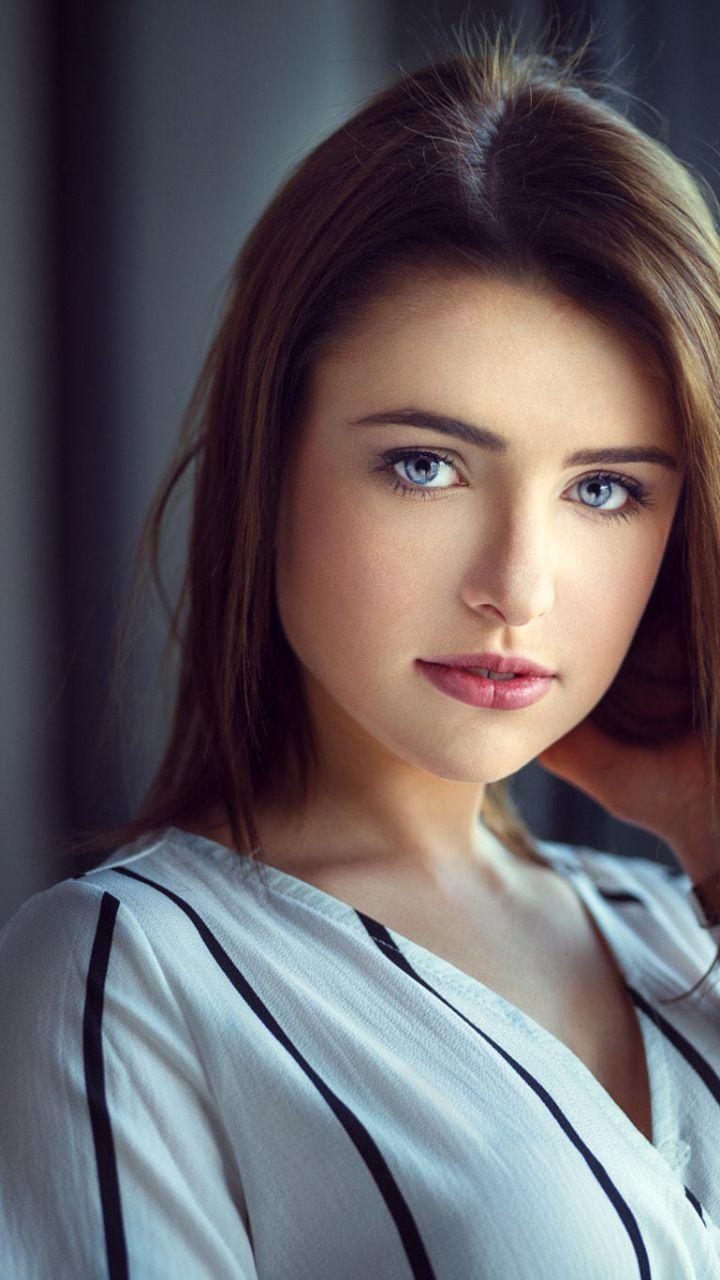 720x1280 Beautiful eyes