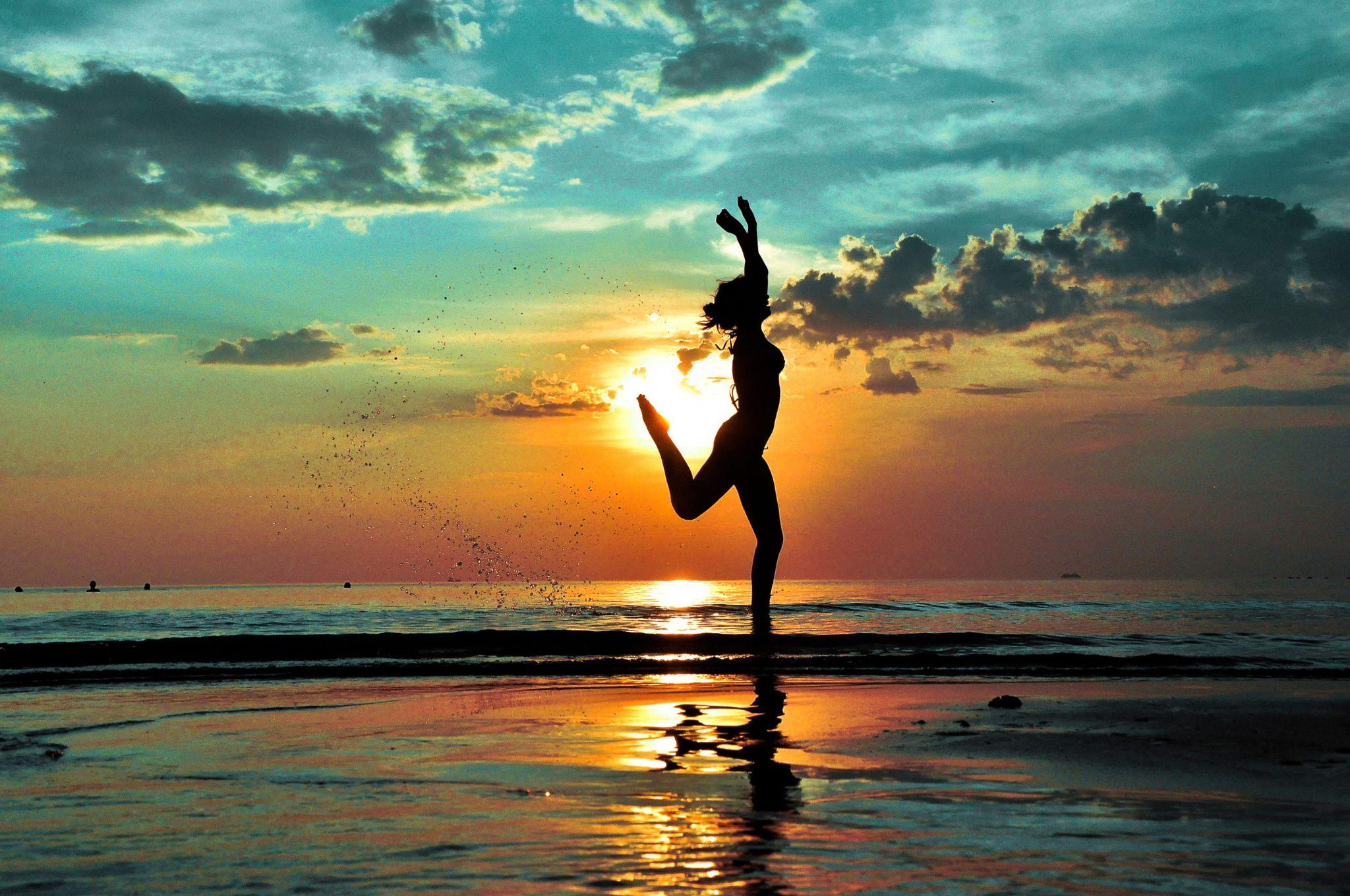 2048x1360 Ocean Girl Wallpaper. Beautiful Ocean Wallpaper, Amazing Ocean Wallpaper and Best Ocean Wallpaper
