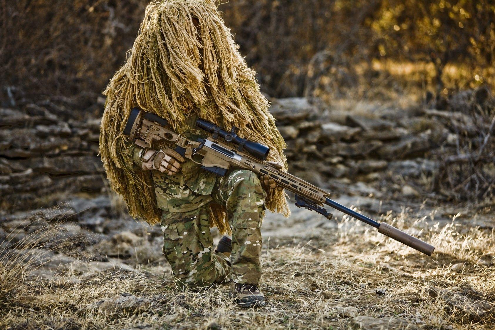 Giữa M249 và M416 thì đâu là khẩu súng tốt hơn trong PUBG Mobile?