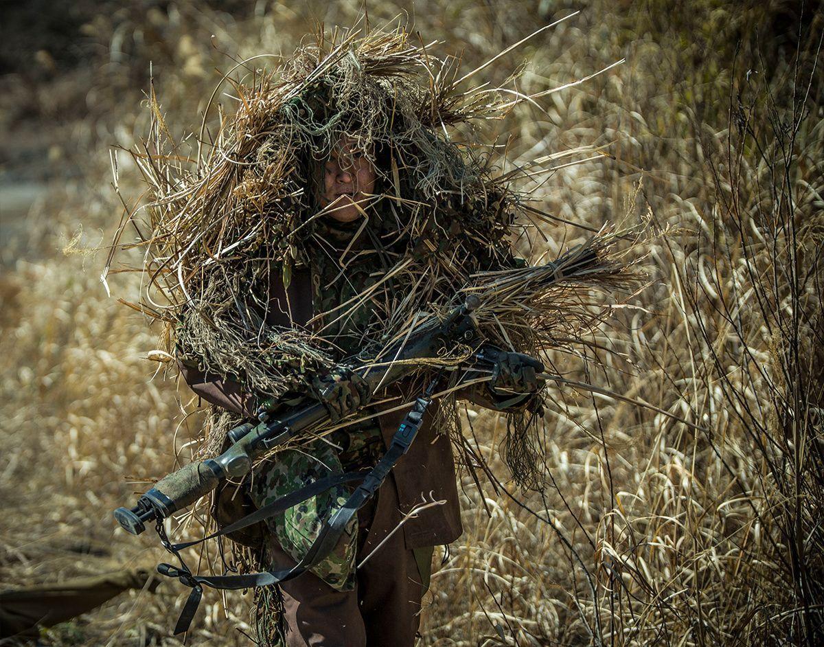 1200x942 Check out this awesome photo of an Army sniper and a snake Military Entertainment Brand