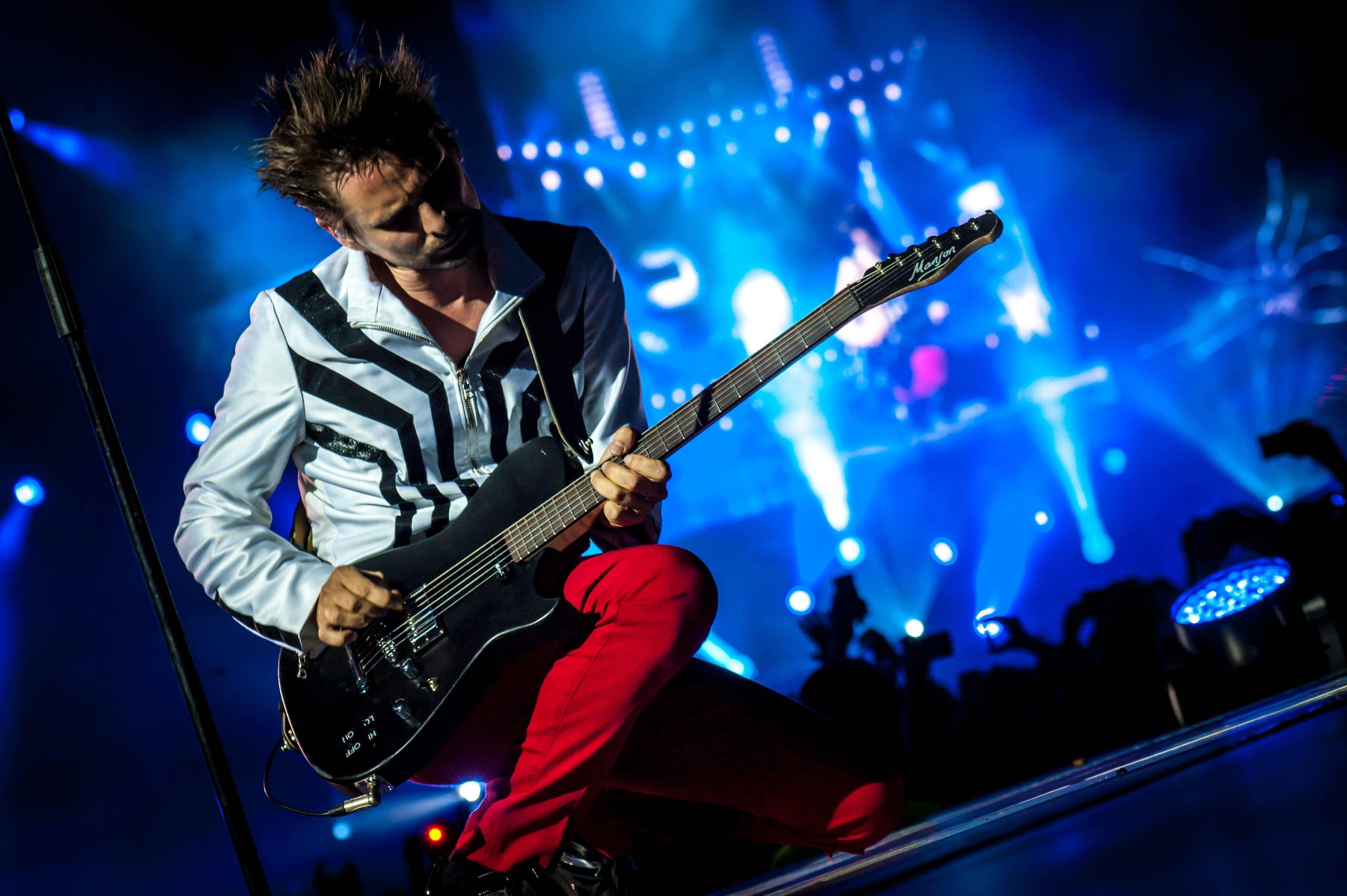 Matt Bellamy Wallpapers - Top Free Matt Bellamy Backgrounds