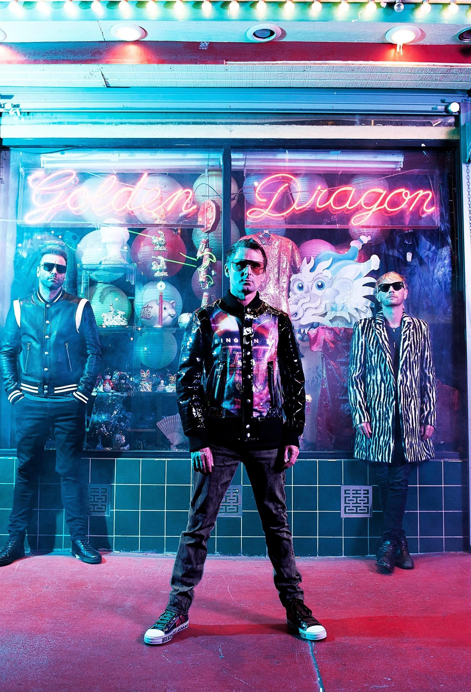 1931x2832 Muse frontman Matt Bellamy on finding the good side of technology via virtual reality for new album Simulation Theor. Banda muse, Letras de muse, Bandas de música