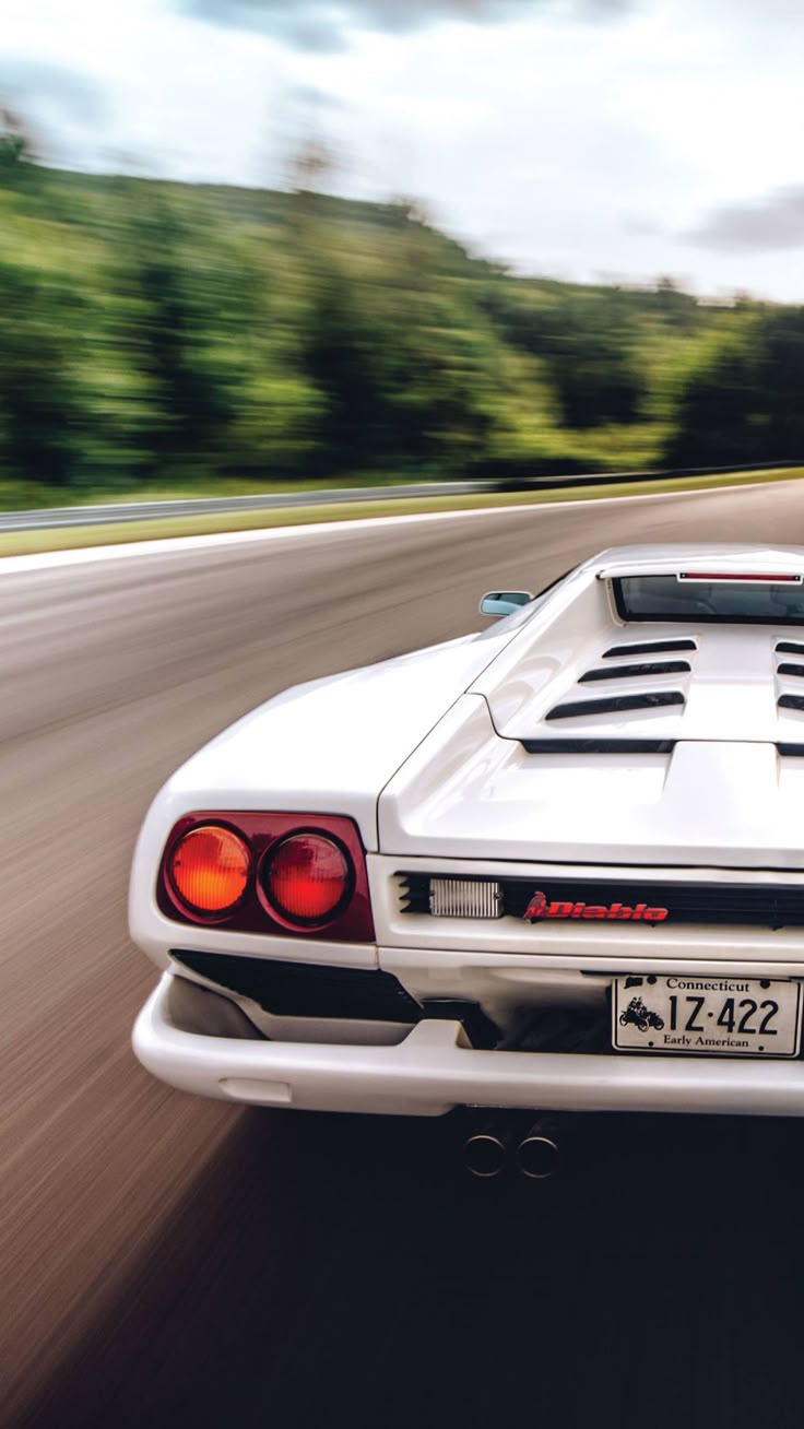 736x1308 Car Wallpaper 60