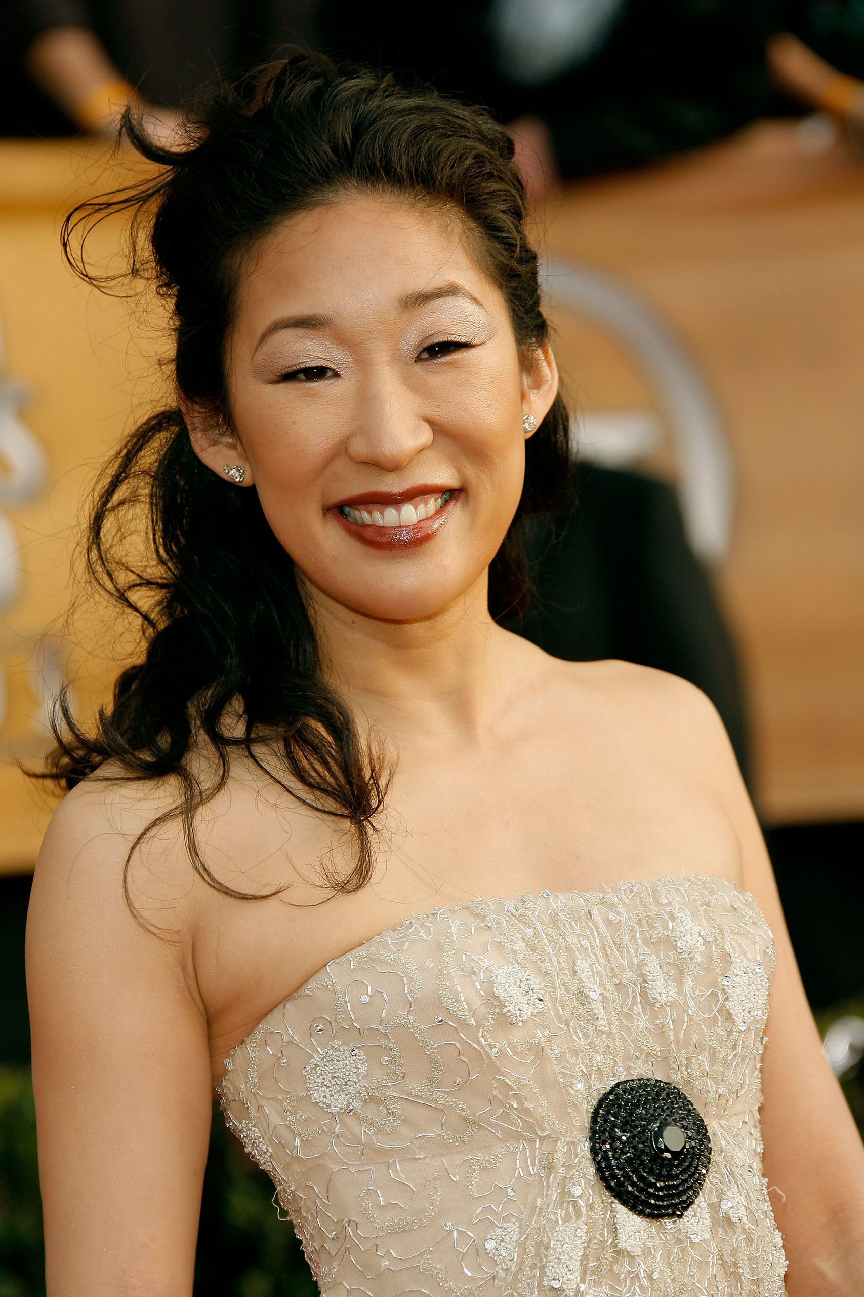 1707x2560 Sandra Oh Wallpaper