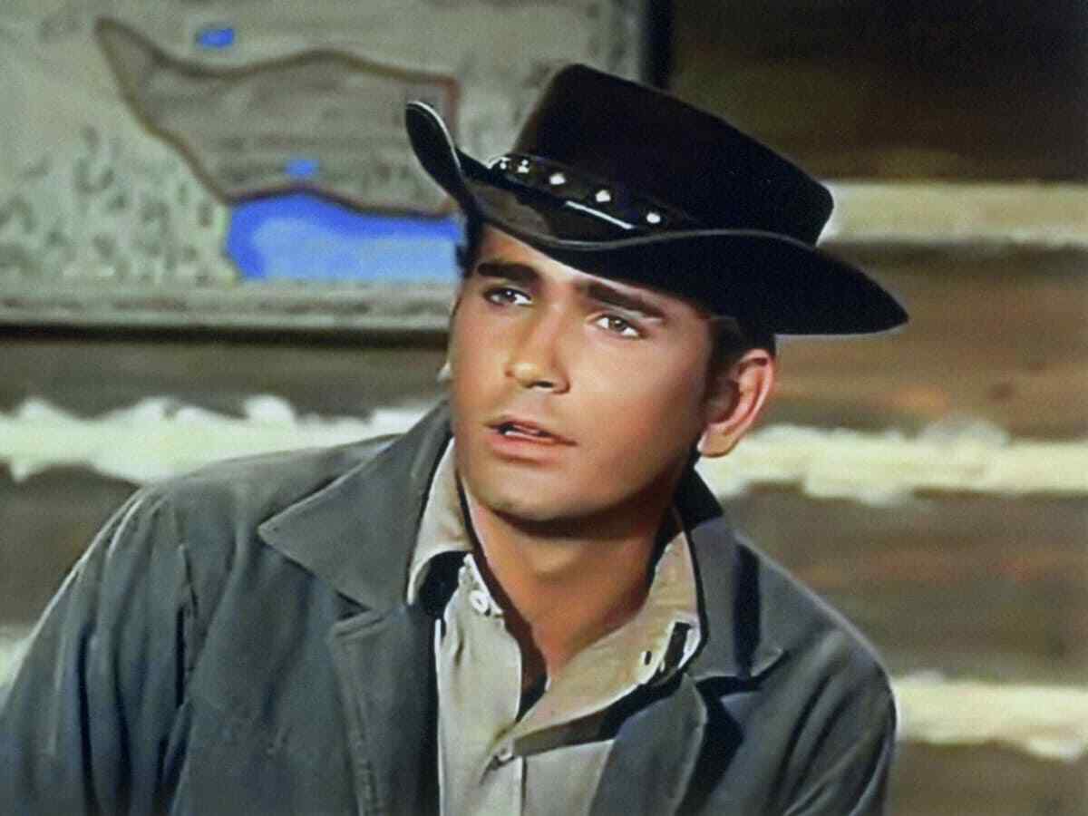 1200x900 MICHAEL LANDON as LITTLE JOE in BONANZA TV Series Picture Photo Print 8 x 10