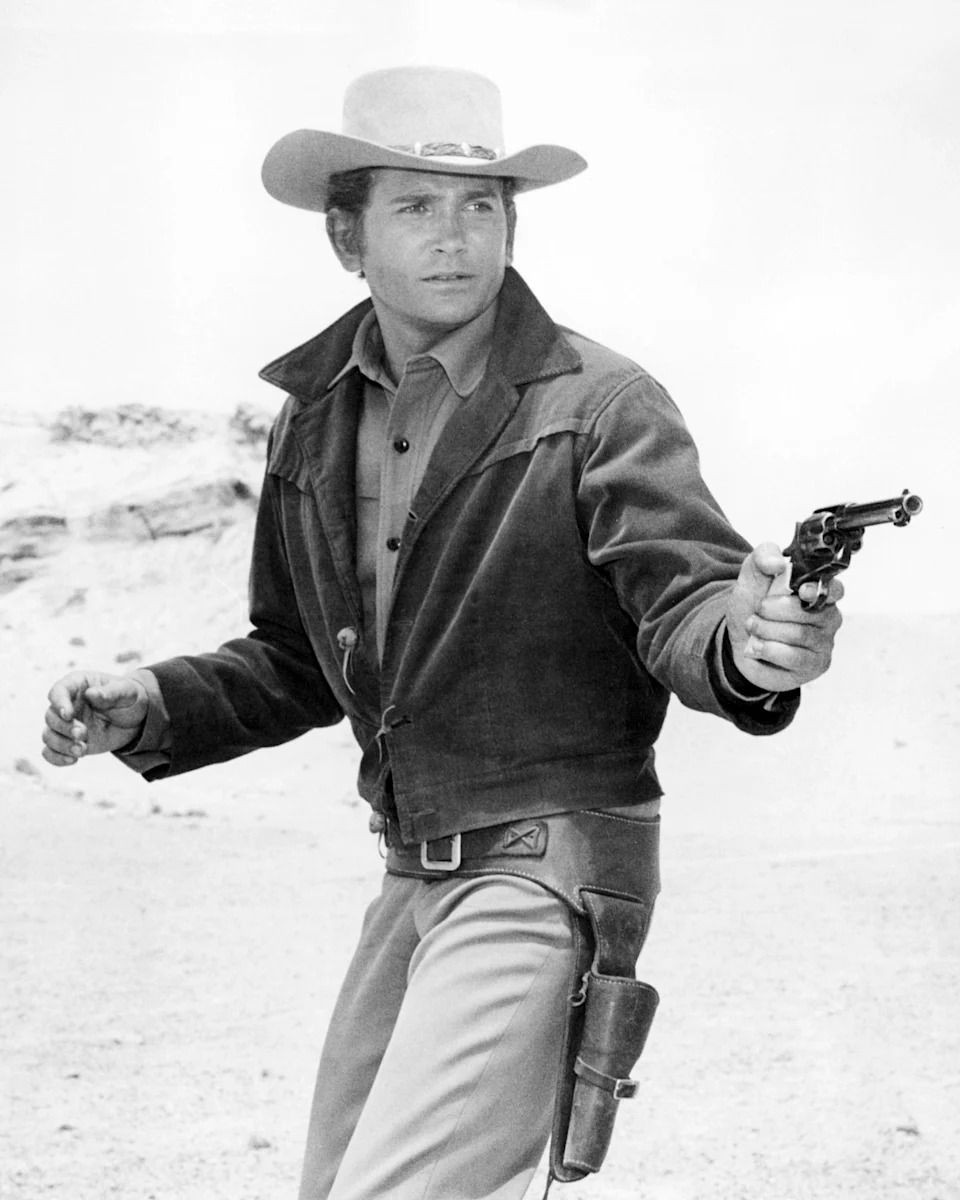 960x1200 Rare Photo of a Young Michael Landon in His Dishiest Roles