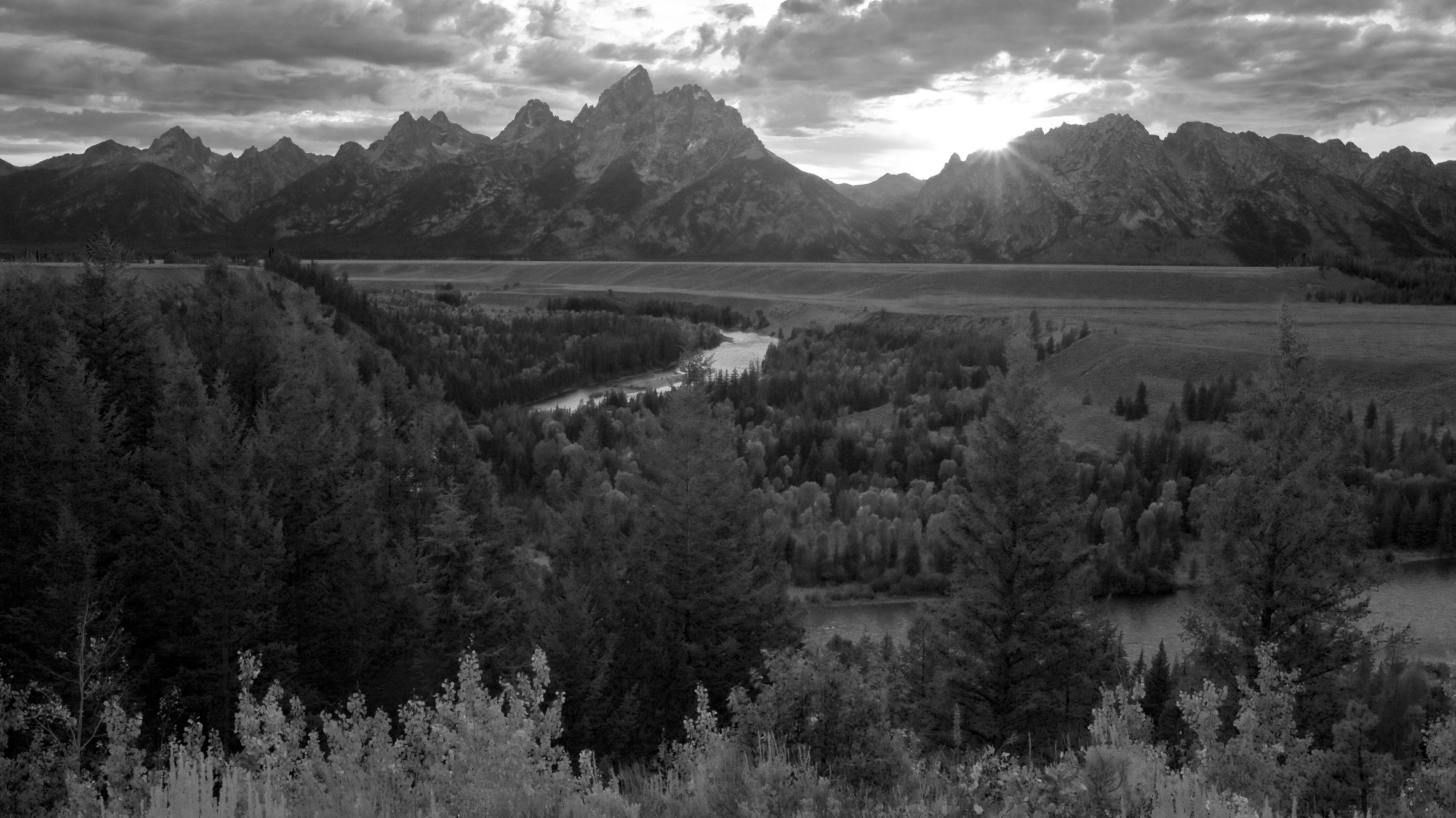 3840x2160 I felt VERY small standing in the same place Ansel Adams once stood and shot arguably the most important landscape photograph in history. Snake River Overlook, Grand Teton National Park, WY [3840x2160]