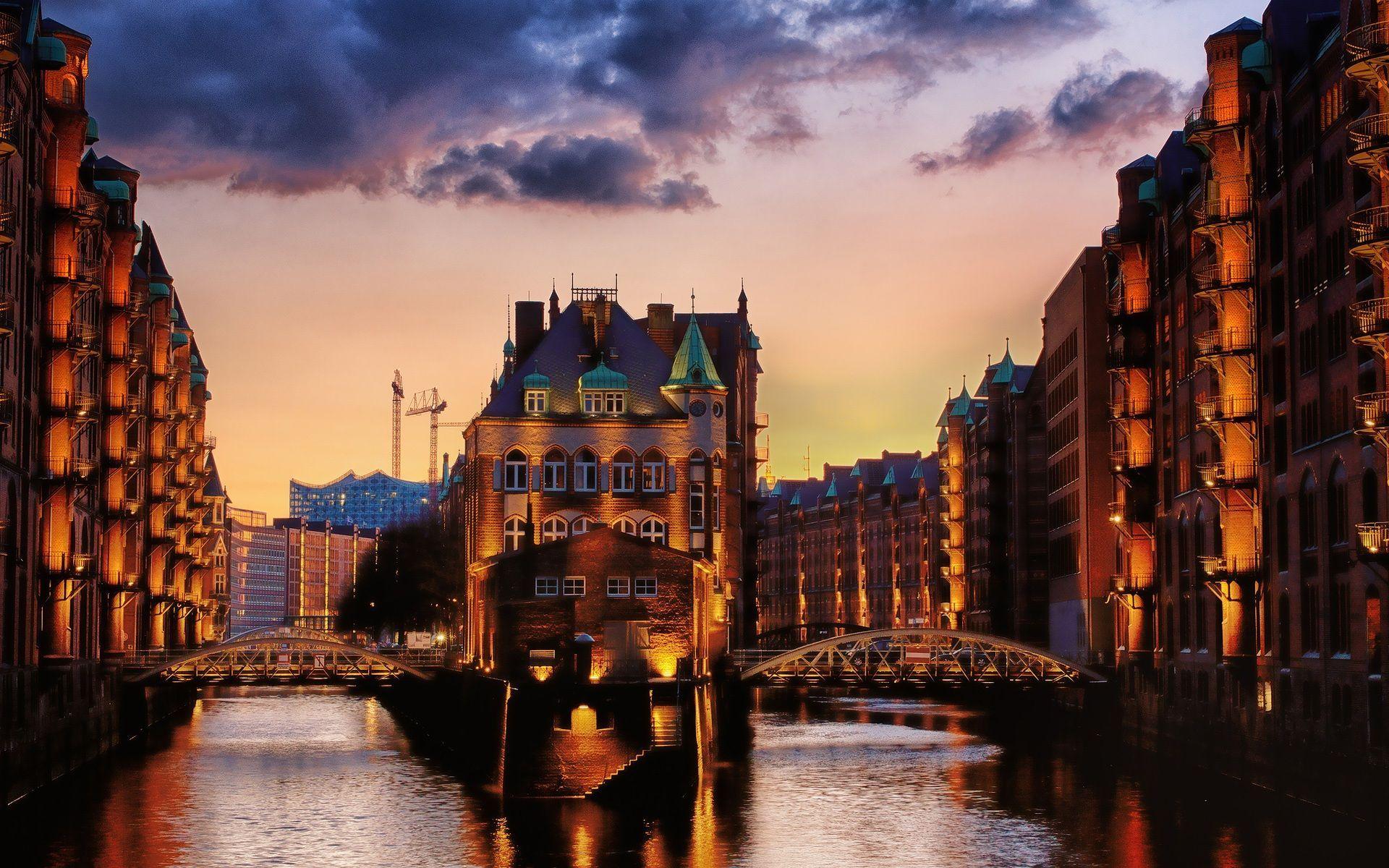 1920x1200 Water city, dusk views. City wallpaper, Hamburg germany, Lisbon travel