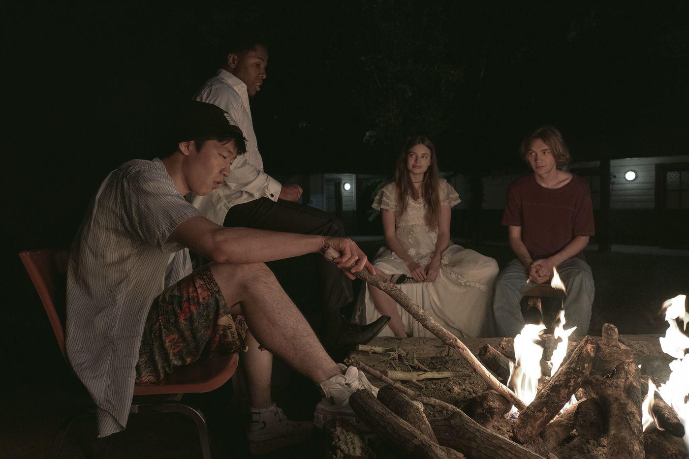 1400x933 Hulu's Looking for Alaska review: John Green fandom vindicated