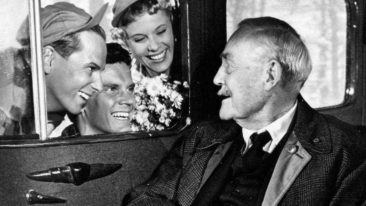 1200x675 Wild Strawberries (1957) directed by Ingmar Bergman • Reviews, film + cast • Letterboxd