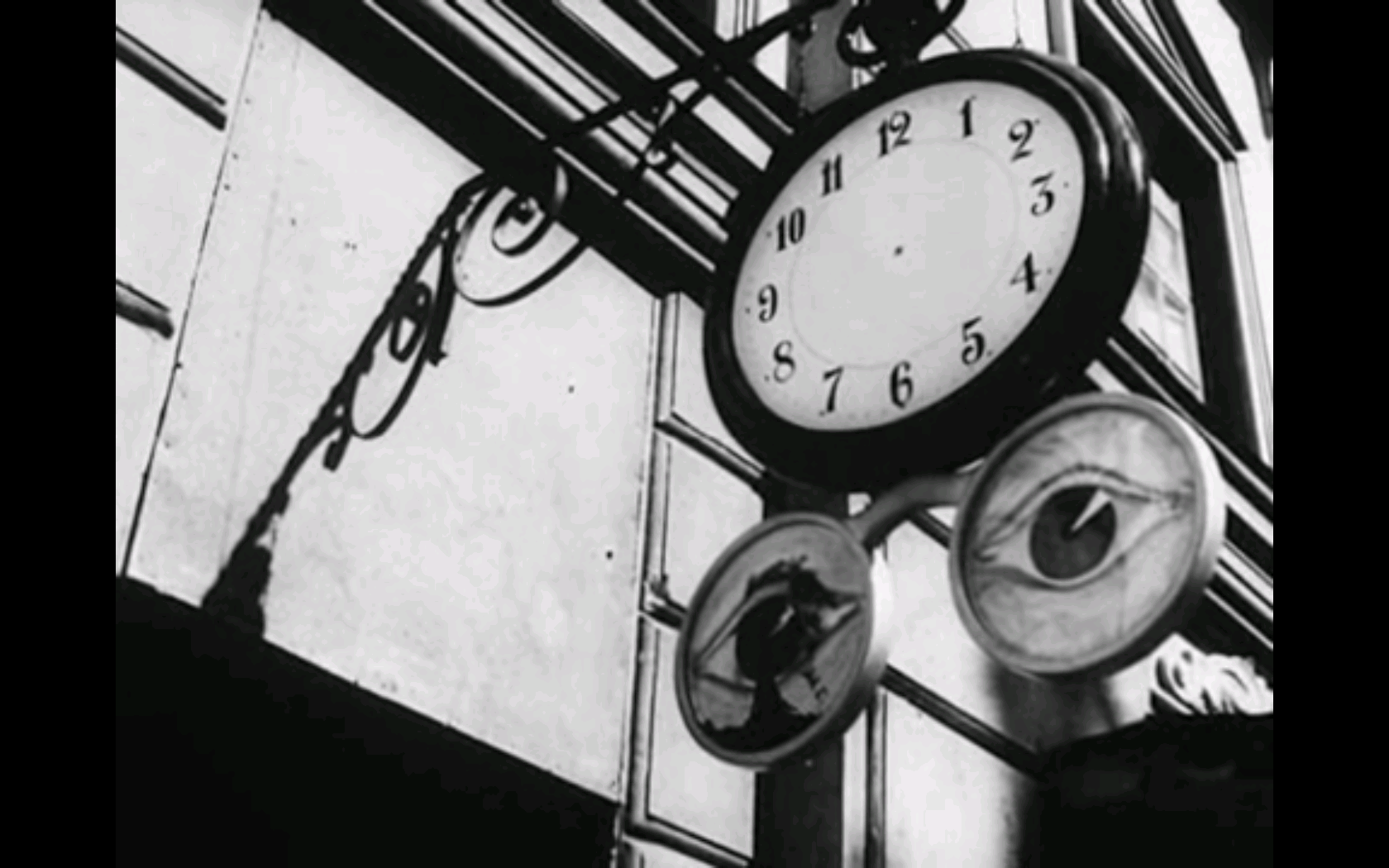 1680x1050 Bergman's Wild Strawberries saw it when I was young and this is when I realized film was much more than I thought it. Wild strawberries, Ingmar bergman, Clock