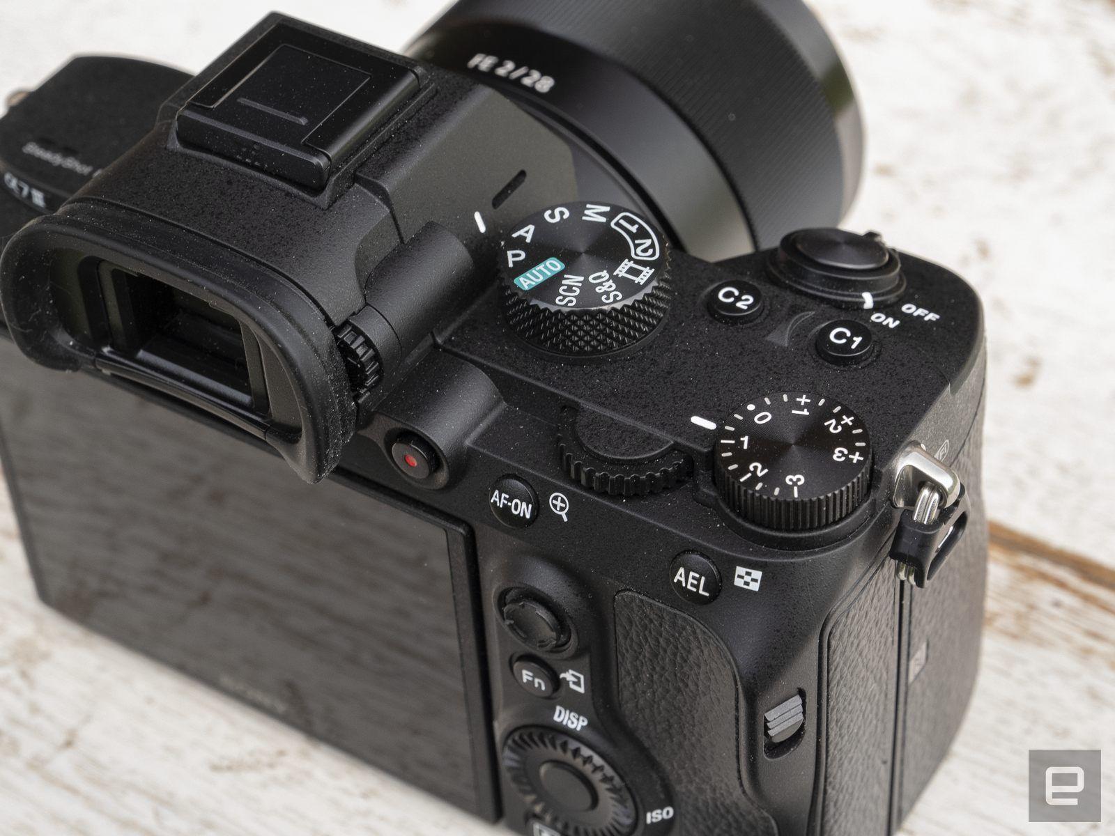1600x1200 Sony A7 III Review: A Peerless Full Frame Mirrorless Camera