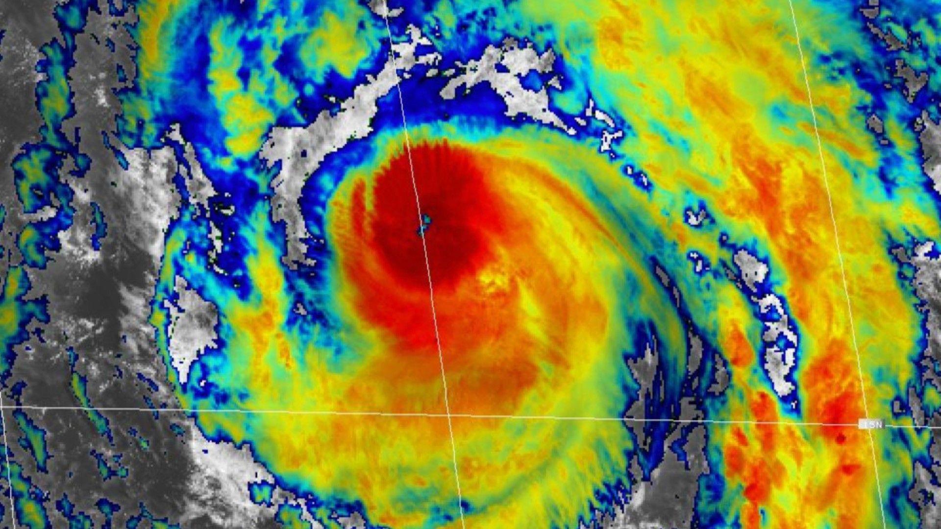 1920x1080 Hurricane Teddy could become catastrophic Category 4 storm, National Hurricane Center says