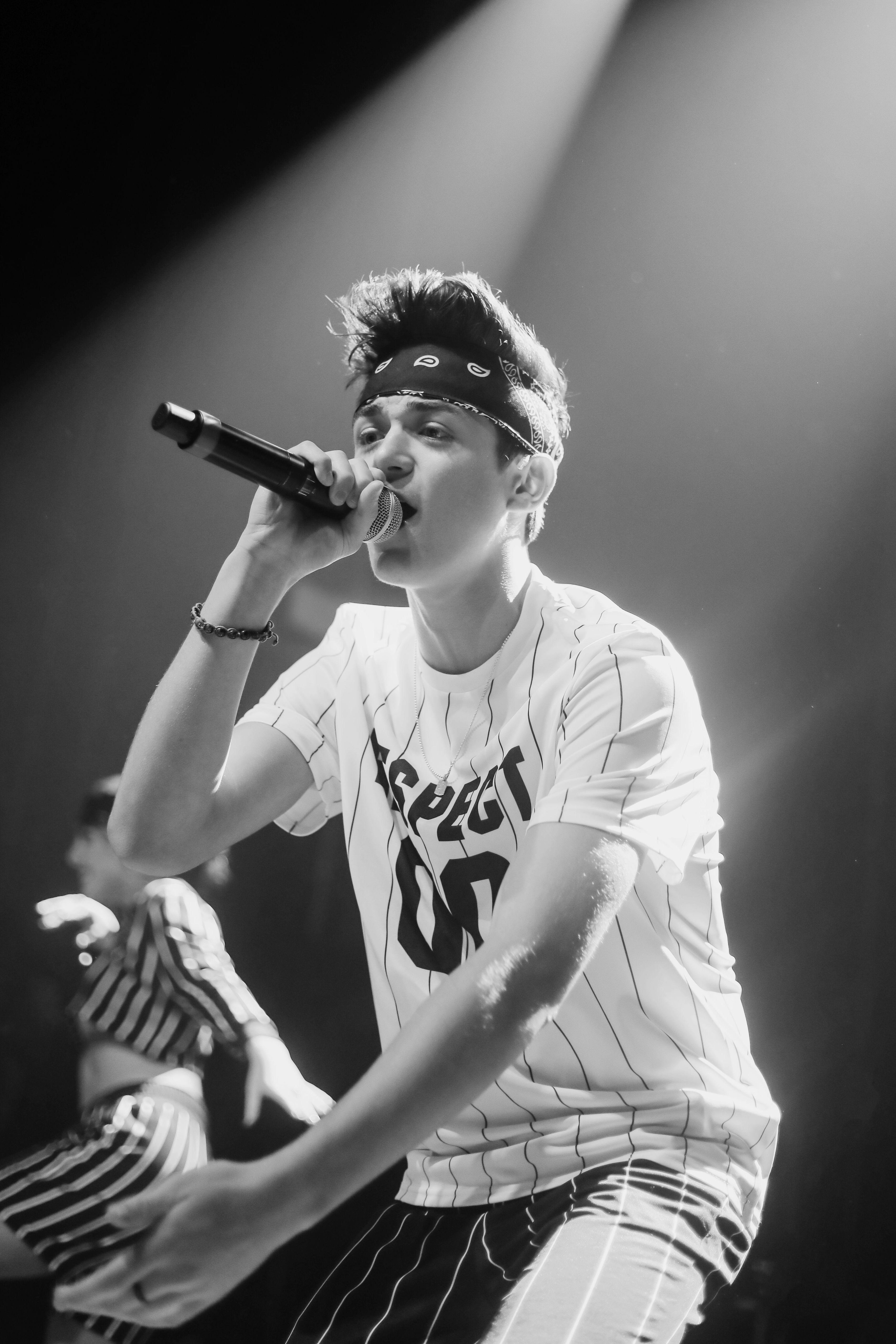 Asher Angel Wallpapers - Top Free Asher Angel Backgrounds - WallpaperAccess