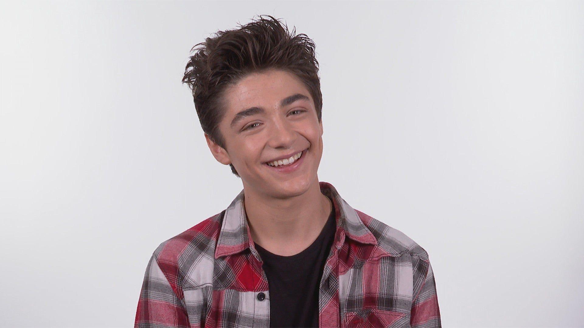 Asher Angel Wallpapers - Top Free Asher Angel Backgrounds - WallpaperAccess