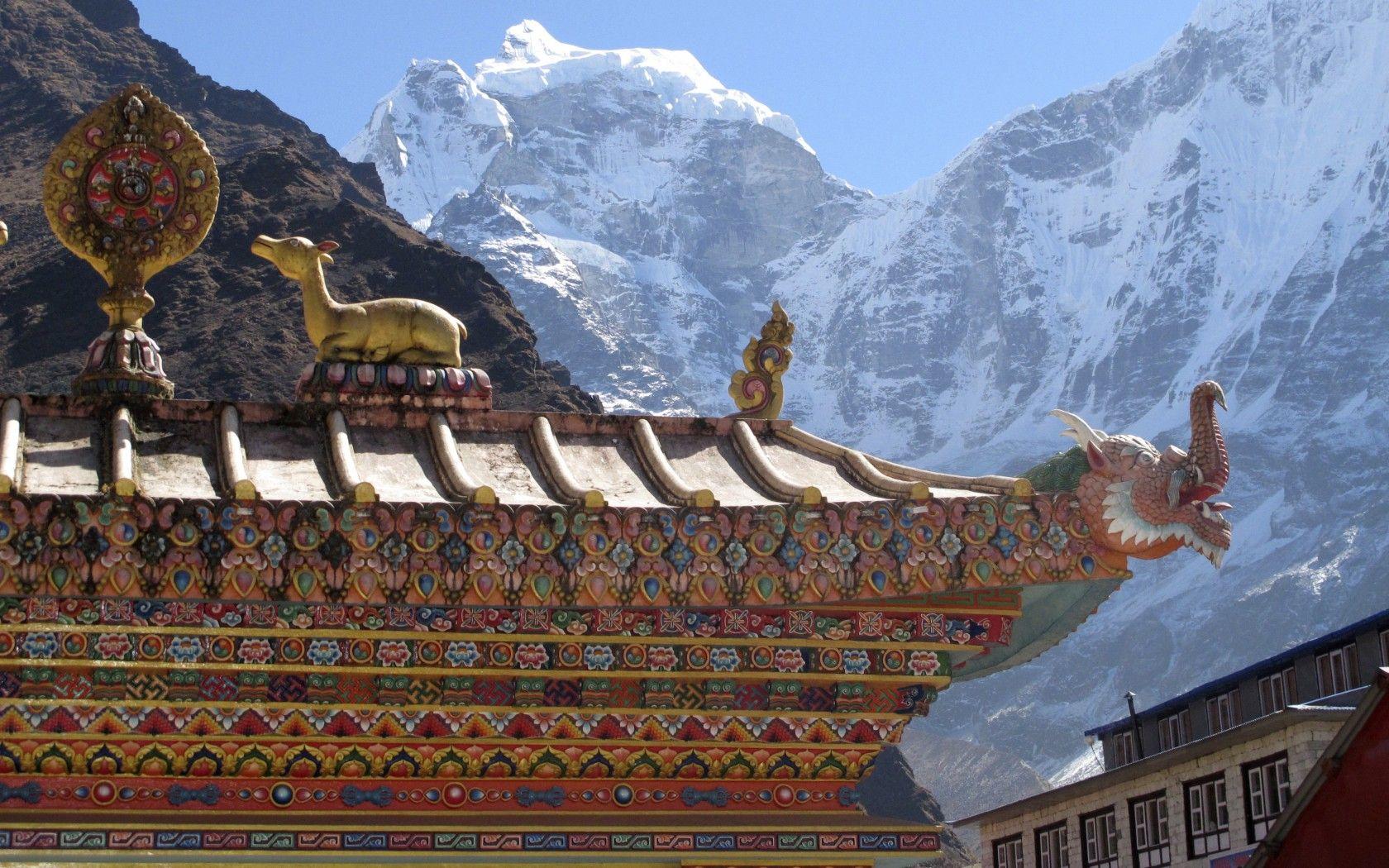 1680x1050 Picture of Mount Everest