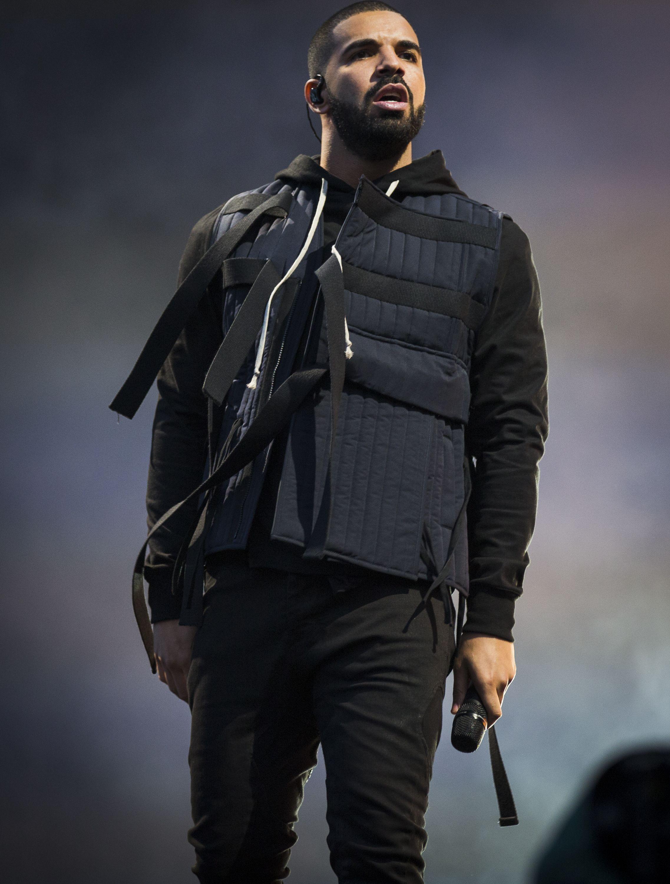 2275x3000 Drake Wallpaper. Drake 6 God Wallpaper, Drake Wallpaper and Robin Tim Drake Wallpaper