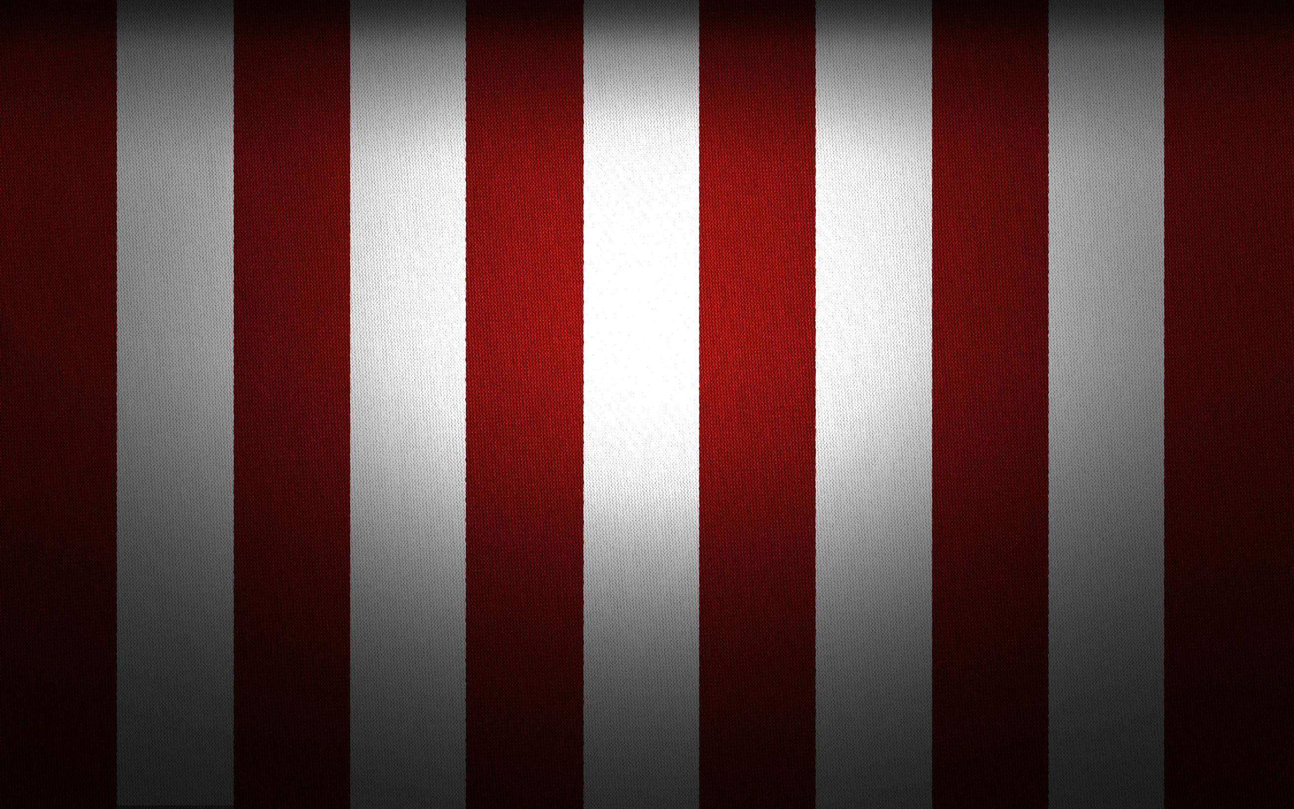 2624x1640 A wallpaper I made for all my fellow Hoosiers to share! (iPhone version in the comments.)