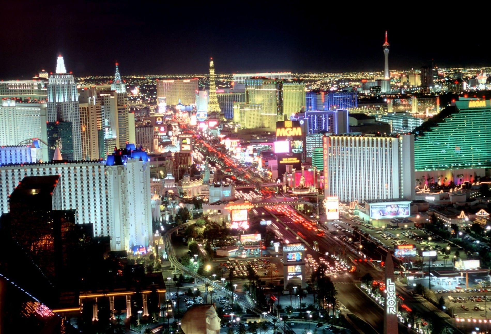 1900x1294 Las vegas wallpaper ideas. las vegas, vegas, vegas baby