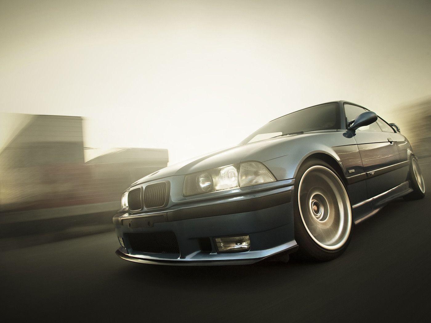 1400x1050 BMW E36 M3 Wallpaper