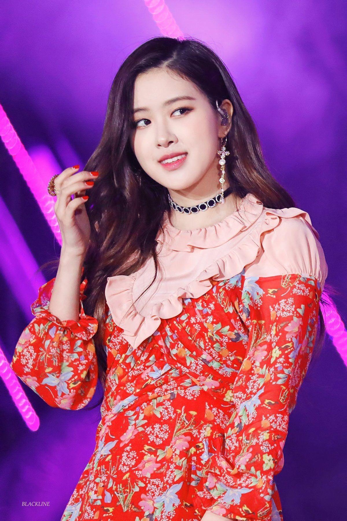 1200x1800 Blackpink Wallpaper Rose
