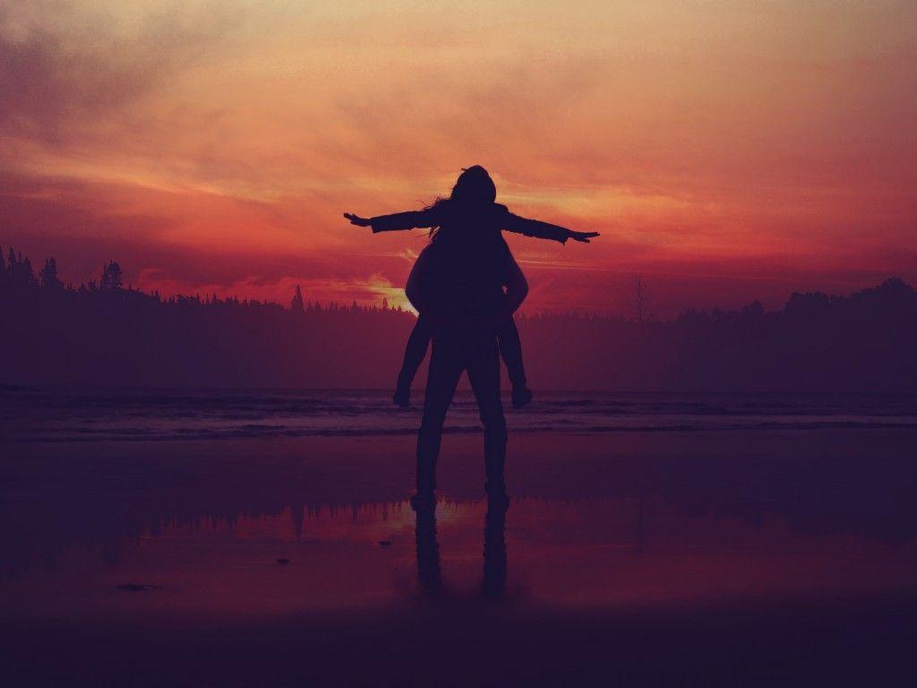 1024x768 Wallpaper Sunset, Couple, Moments, Silhouette, 4K, Love / Editor's Picks,. Wallpaper for iPhone, Android, Mobile and Desktop