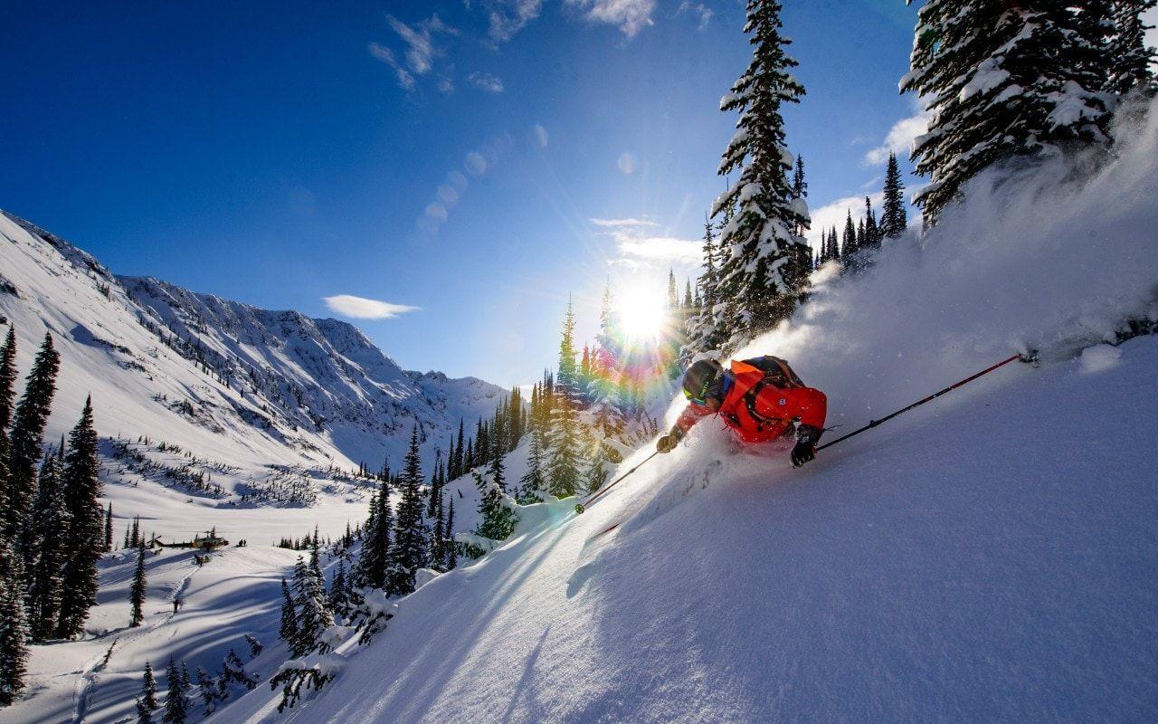 1280x800 Heliskiing in Revelstoke is the only way to celebrate turning 50