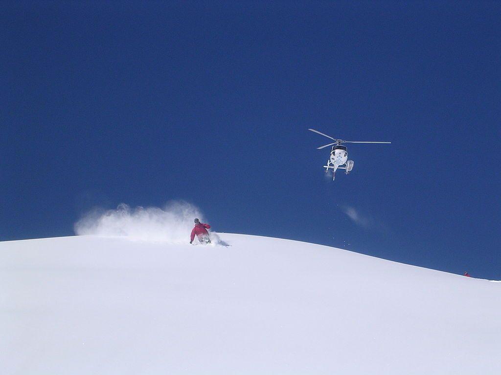 1024x768 About That Heli.life: Heli Skiing Gets A Shiny New Platform