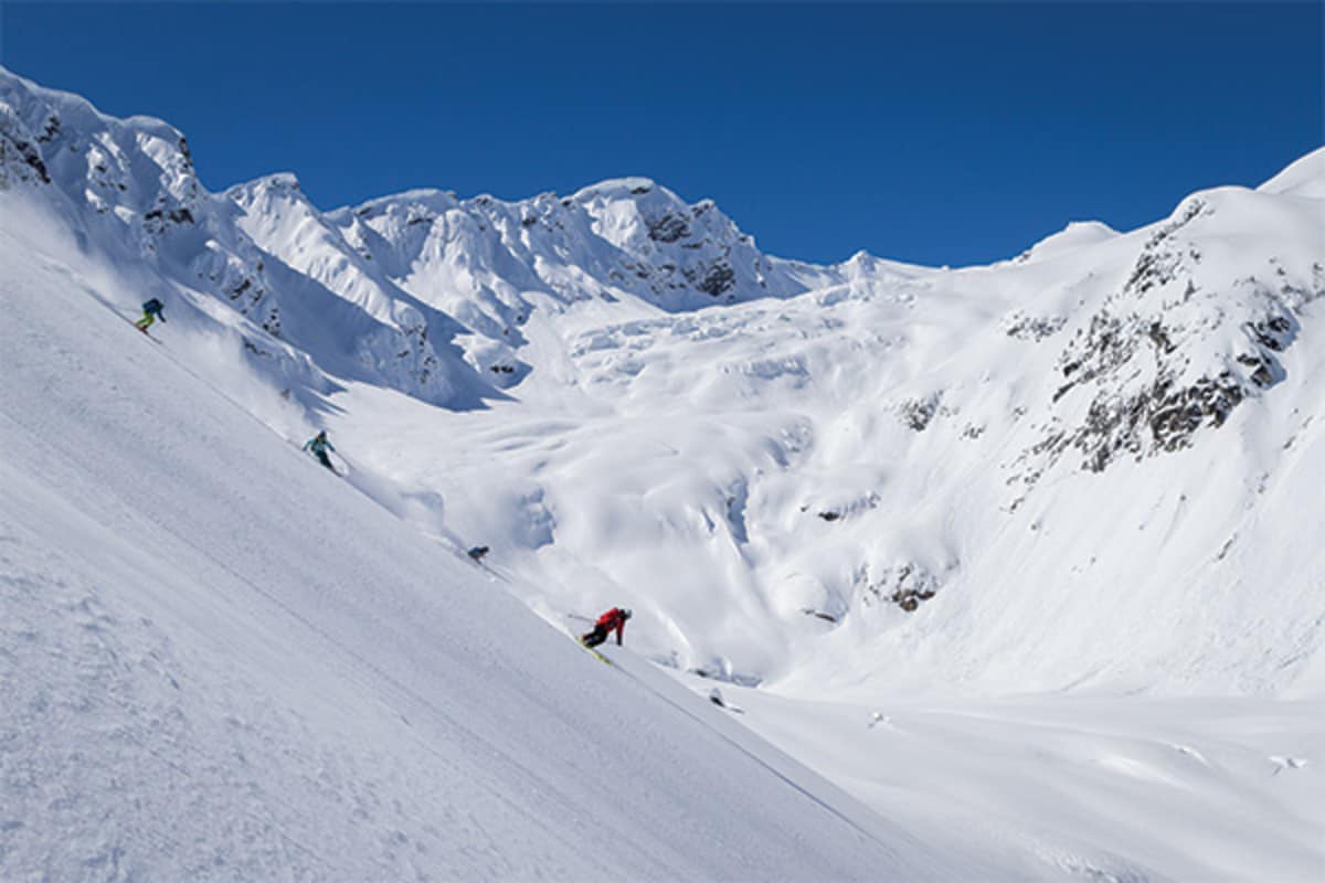 Heli Skiing Wallpapers - Top Free Heli Skiing Backgrounds - WallpaperAccess