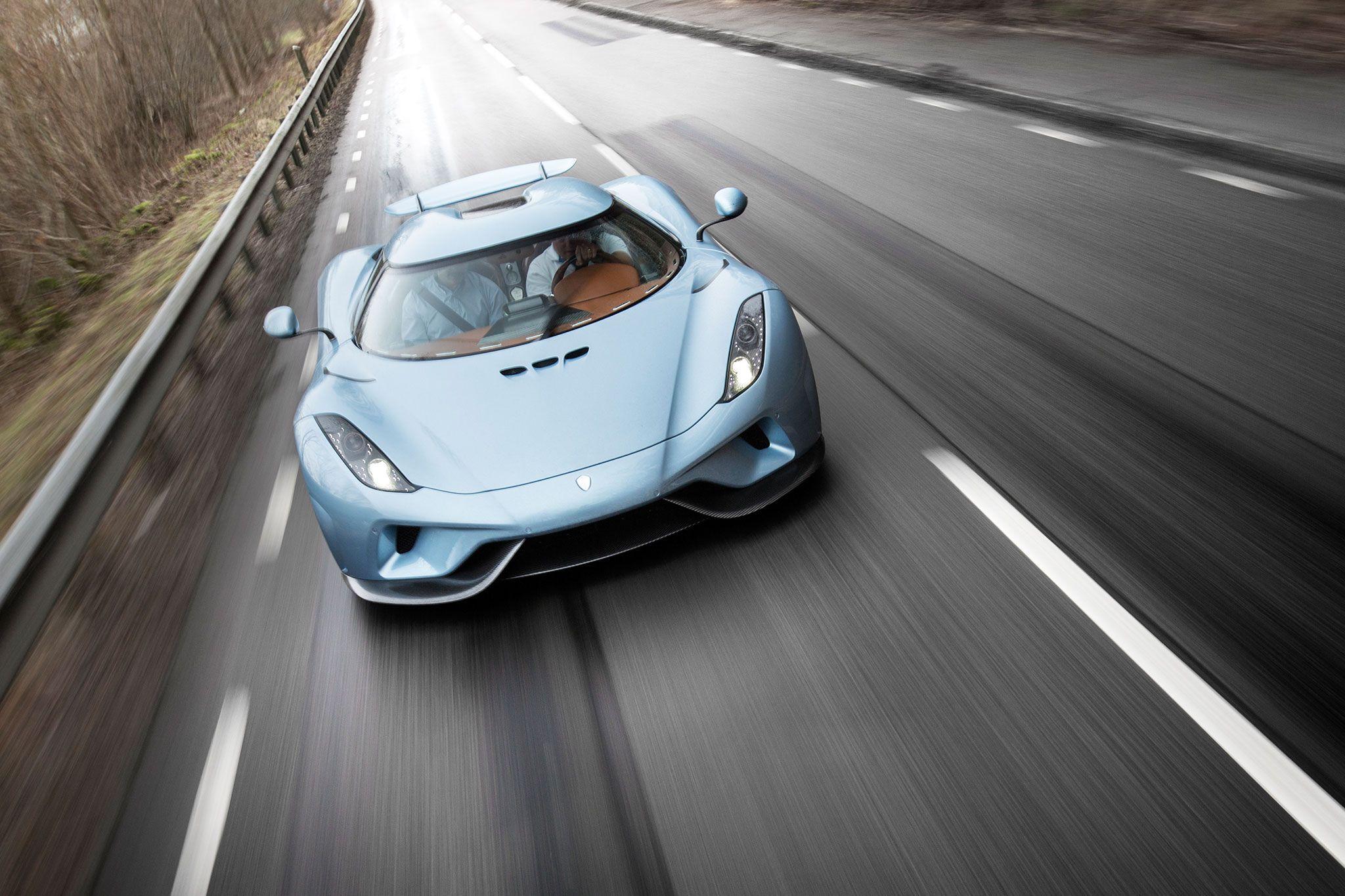 2048x1365 Koenigsegg 2017 Wallpaper