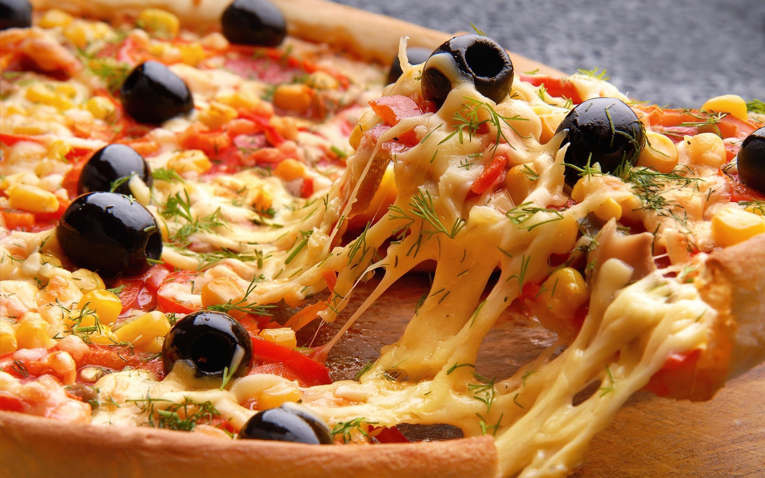 2560x1600 Pizza Wallpaperx1600
