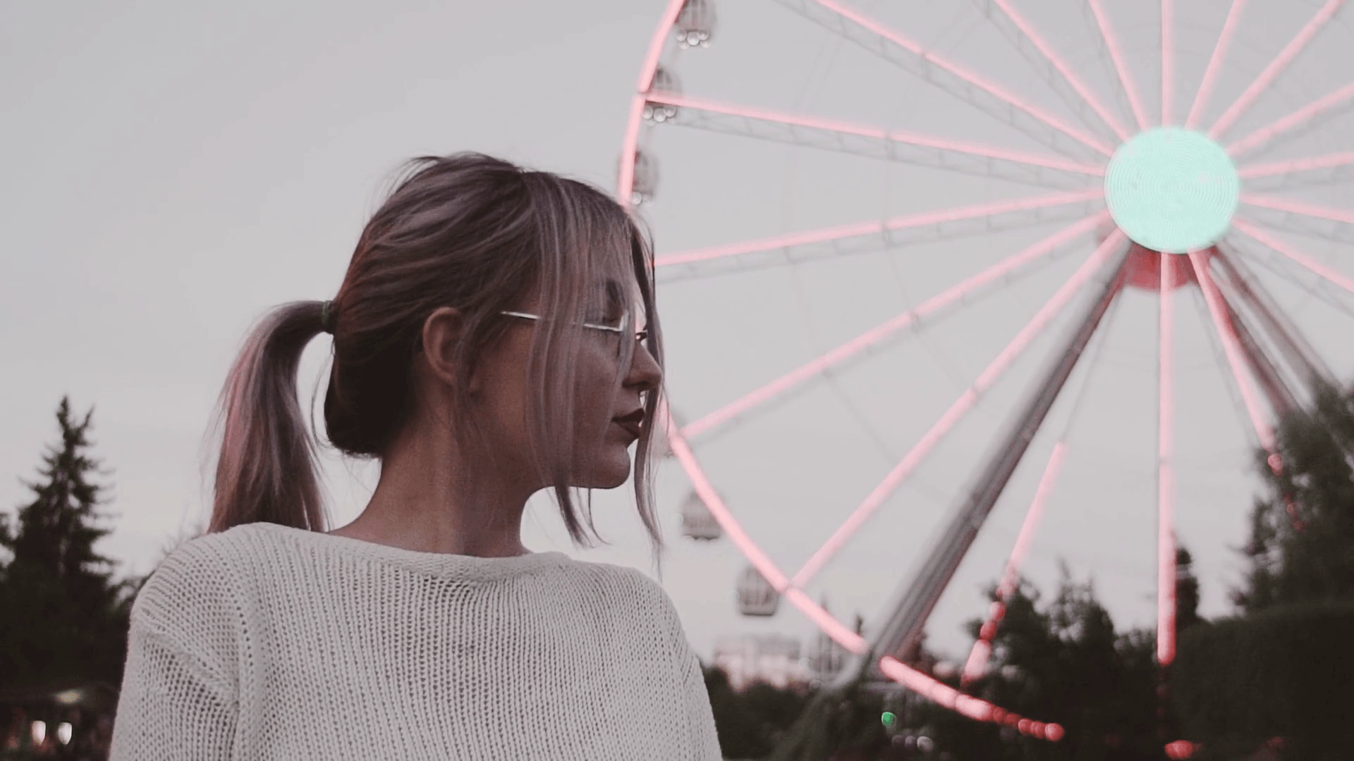 1920x1080 Hipster young caucasian blonde millennial girl in glasses and white