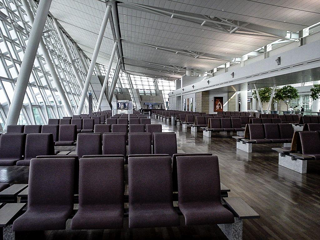 1024x768 Gate Area in Incheon Airport, South Korea image Domain photo