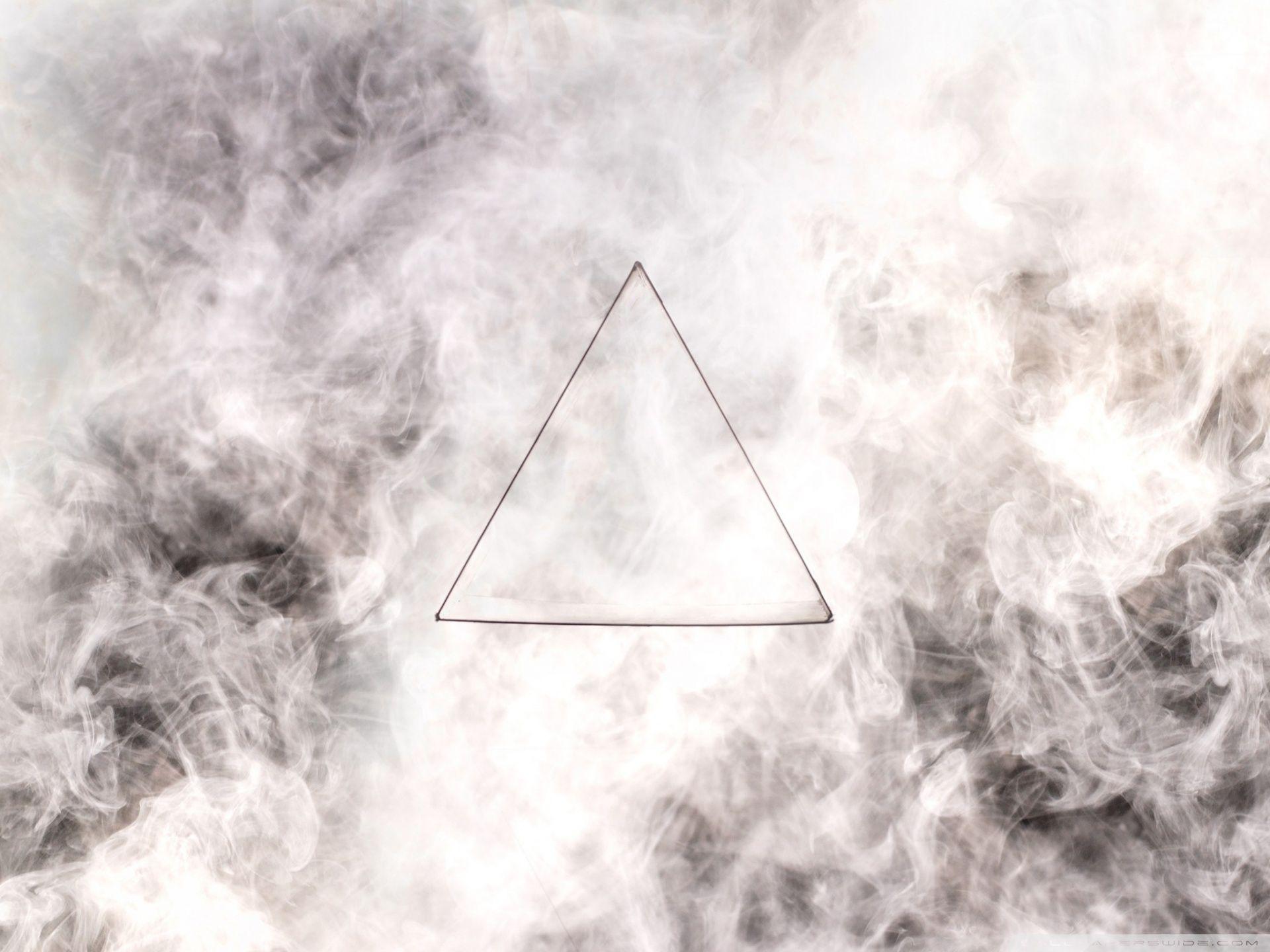 1920x1440 Triangle Ultra HD Desktop Background Wallpaper for : Multi Display, Dual Monitor