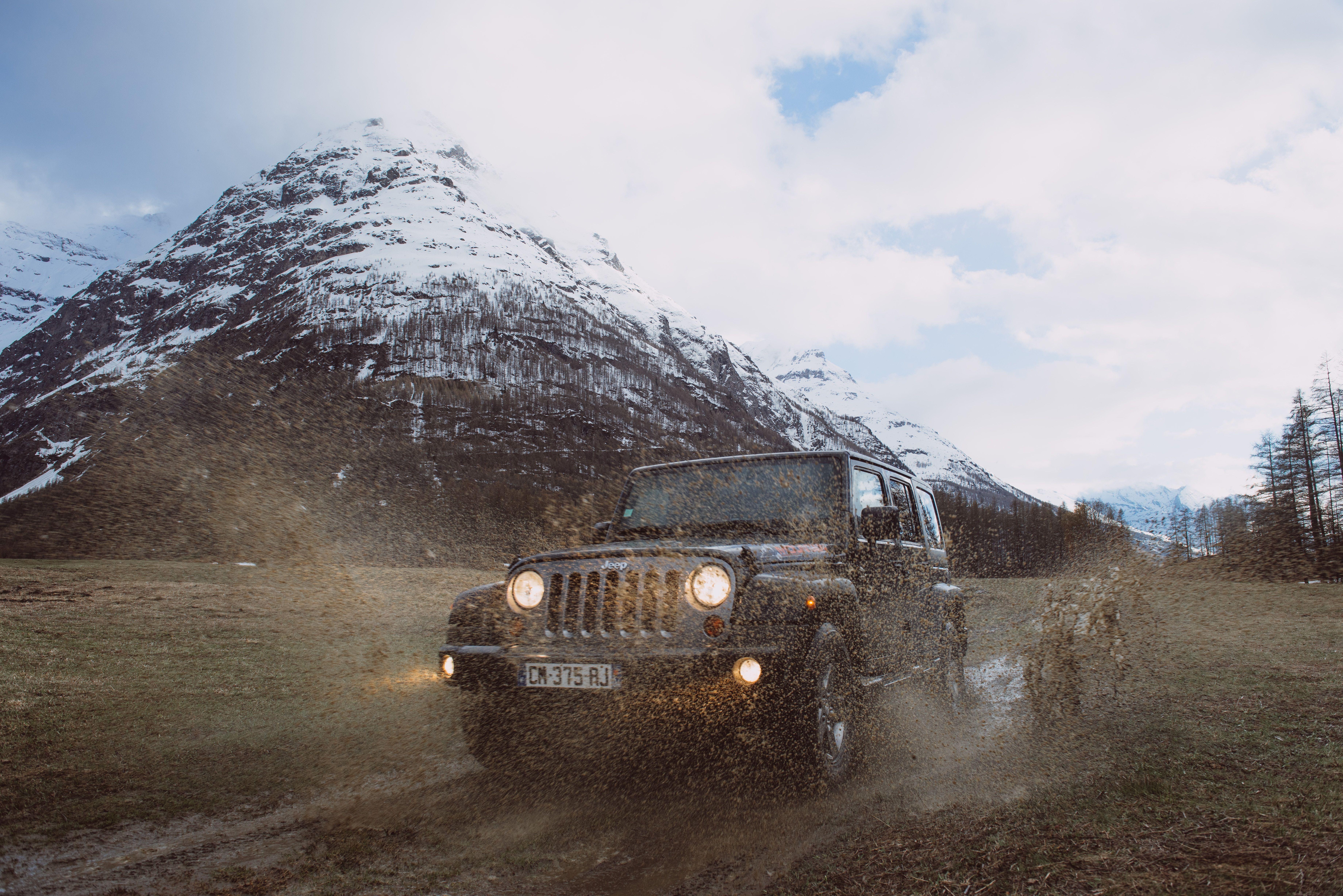 7360x4912 7360x4912 PNG image, headlight, wallpaper, travel, mud, splatter, dirt, dirty, vehicle, jeep, offroading, sky, mountain, offroad, car wallpaper, car background, car, explore, splash, clouds, puddle. Mocah.org HD Wallpaper