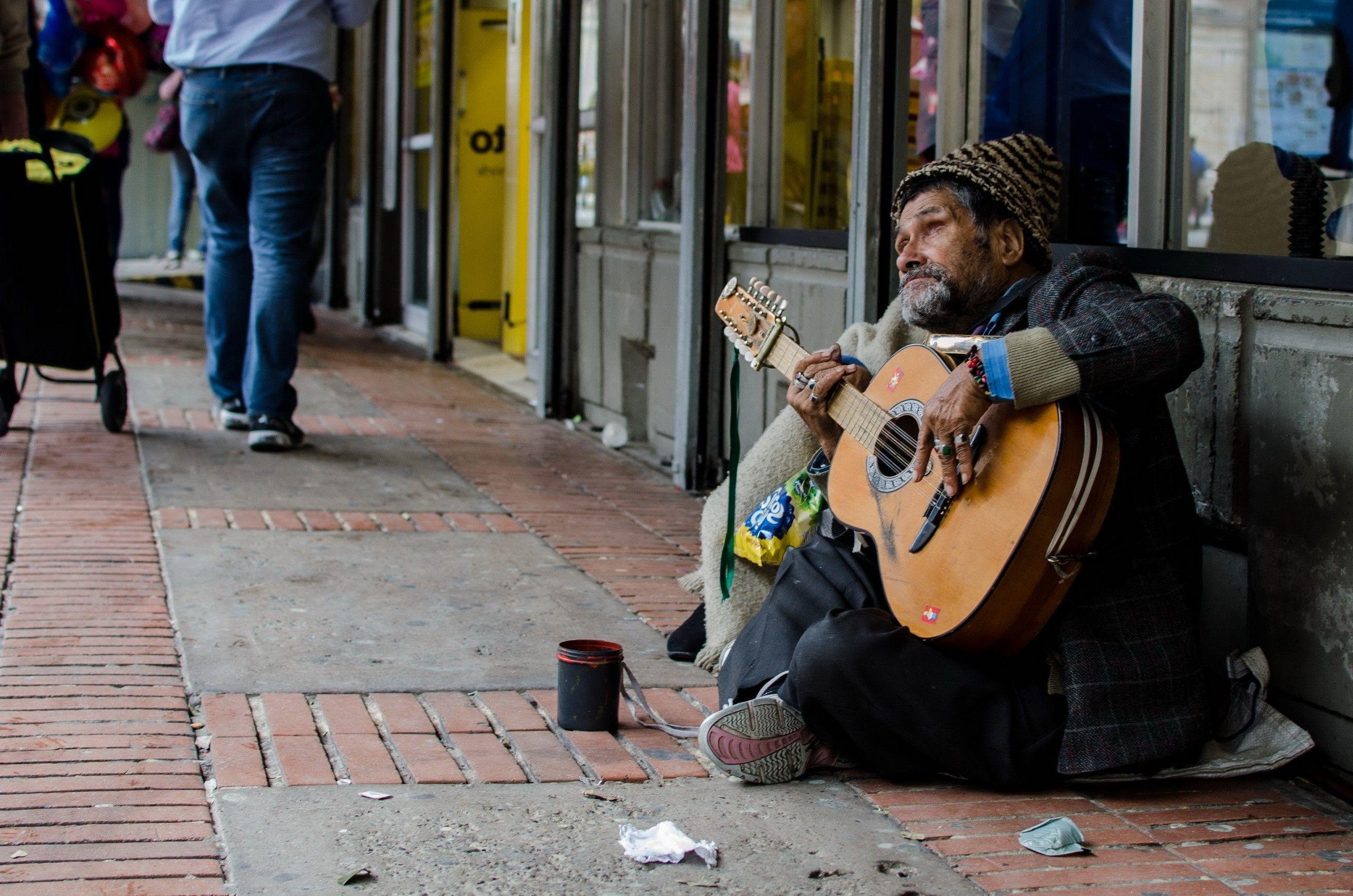 2560x1697 street Music, Old People, Guitar Wallpaper HD / Desktop and Mobile Background