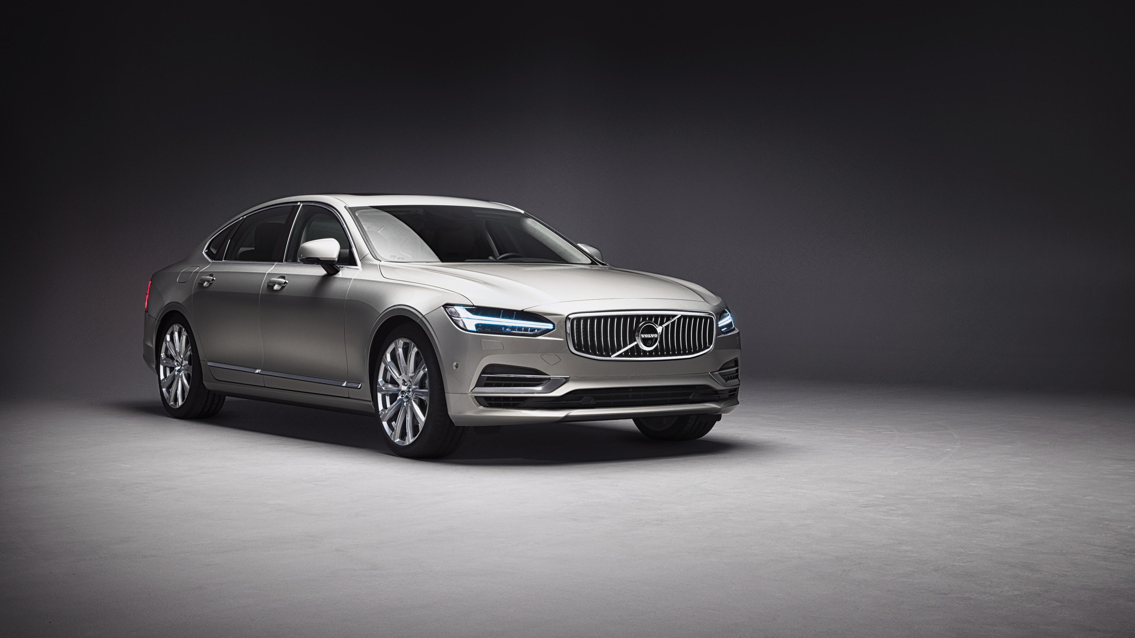 Bạn muốn tìm kiếm một chiếc sedan sang trọng và tiện nghi? Hãy ngắm nhìn bức ảnh nền Volvo S90, với thiết kế đẳng cấp và tính năng tiên tiến, làm cho mỗi chuyến đi trở nên đáng nhớ.