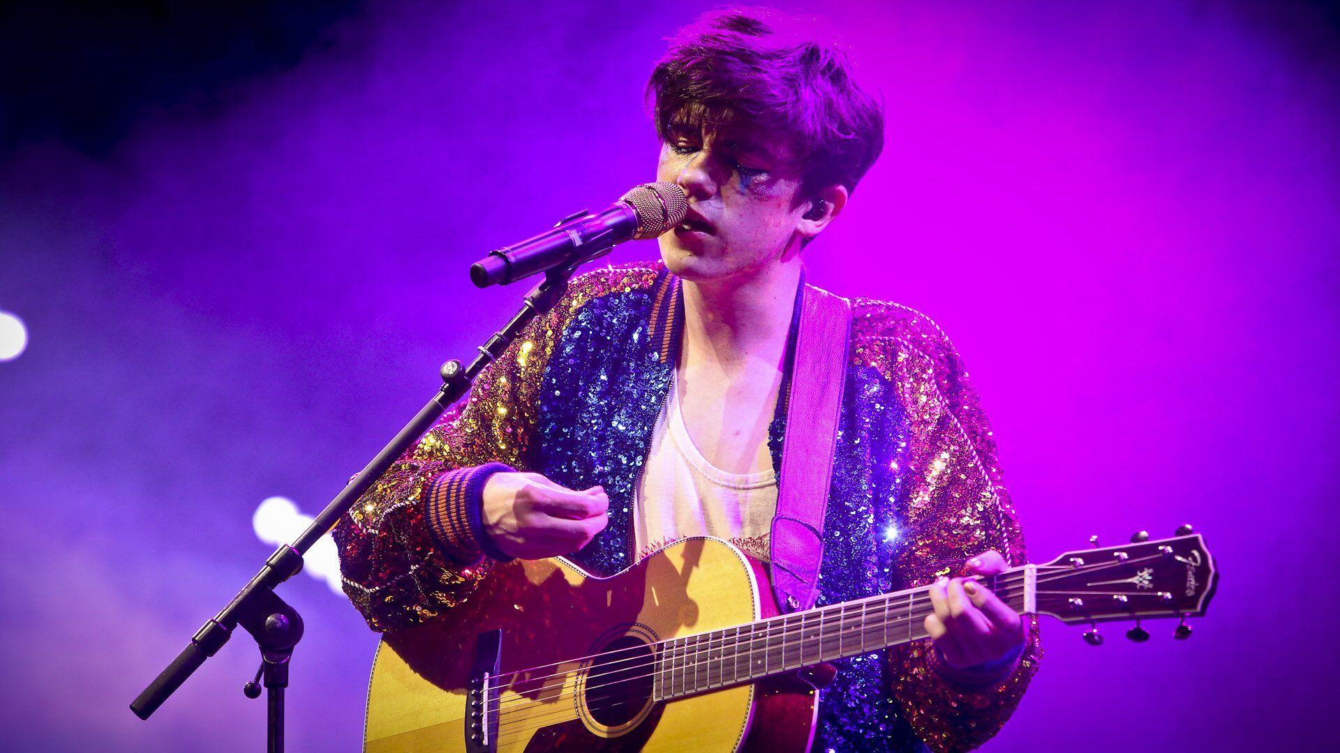 1920x1080 Declan McKenna's me on the John Peel Stage at X ➡️