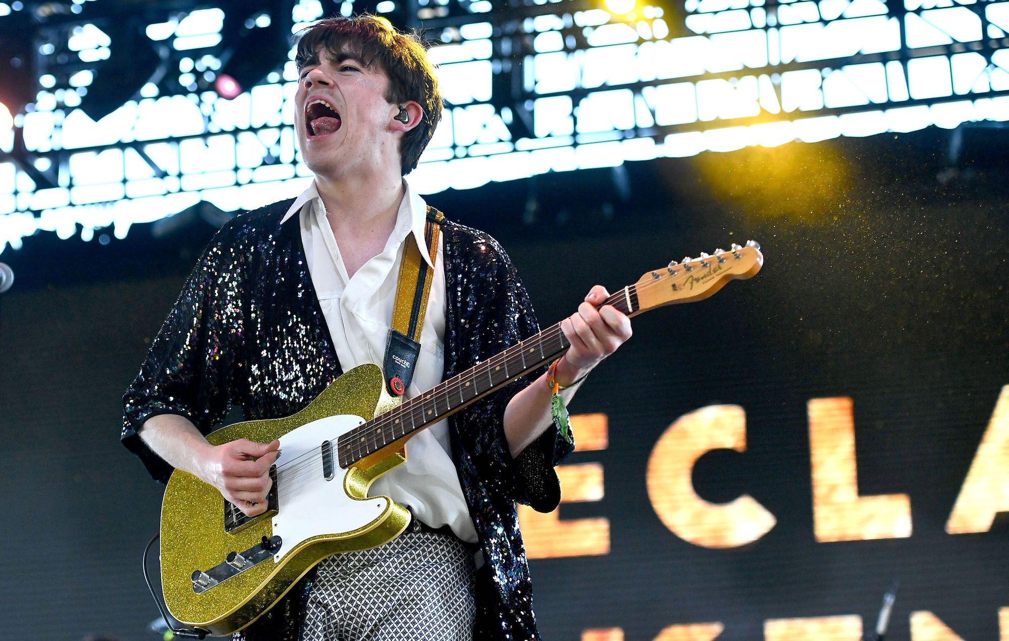 2000x1270 Watch Declan McKenna play an outdoor London gig for Extinction Rebellion