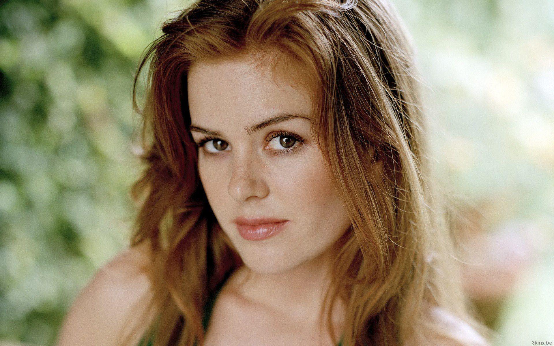 1920x1200 Isla Fisher, Actress HD Wallpaper / Desktop and Mobile Image & Photo